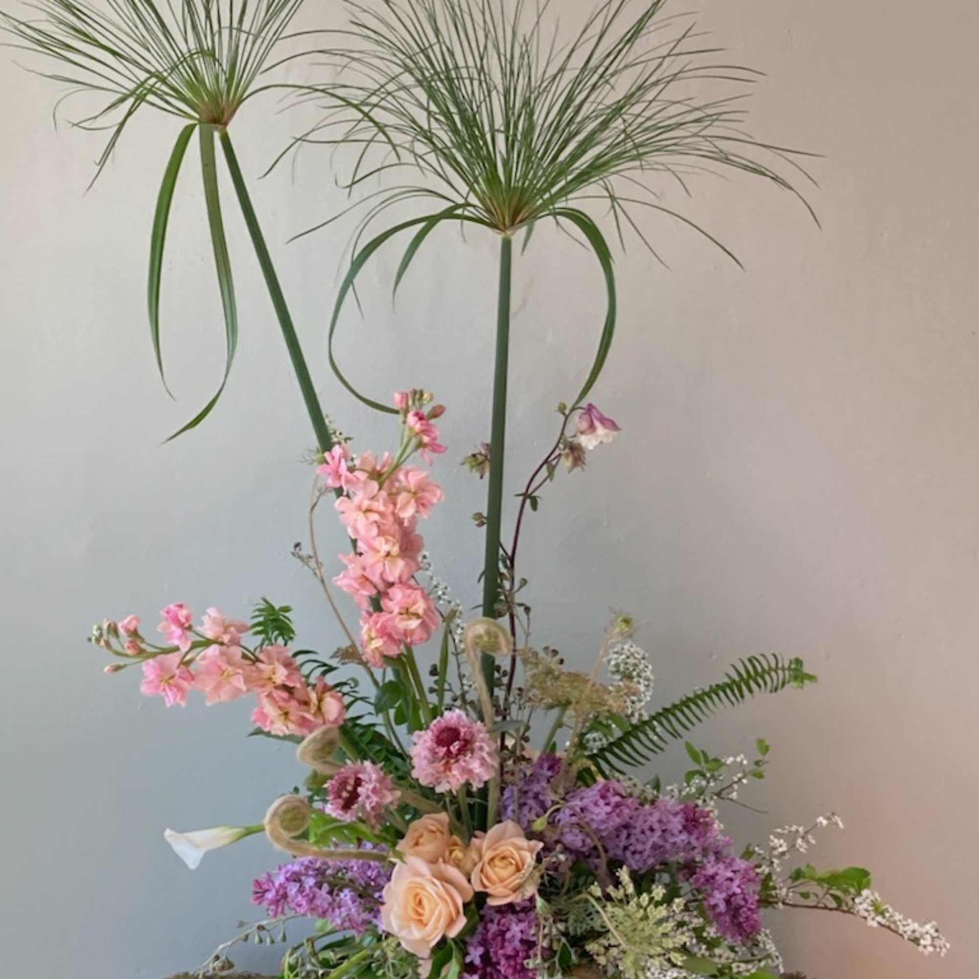 This is a perfect arrangement when you want to say, &quot;Let&#039;s celebrate!&quot;