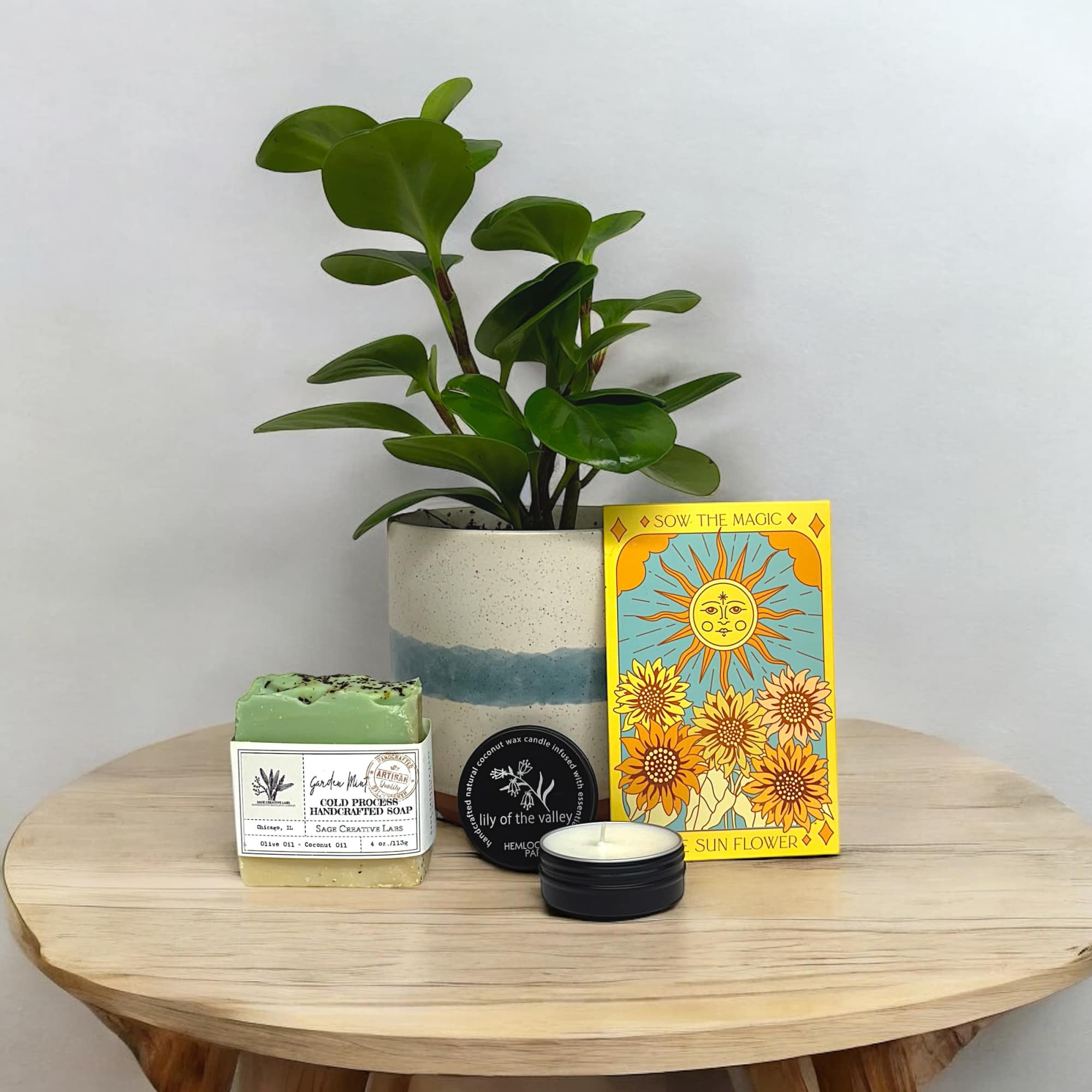 Do you or someone special you know have an excellent green thumb?