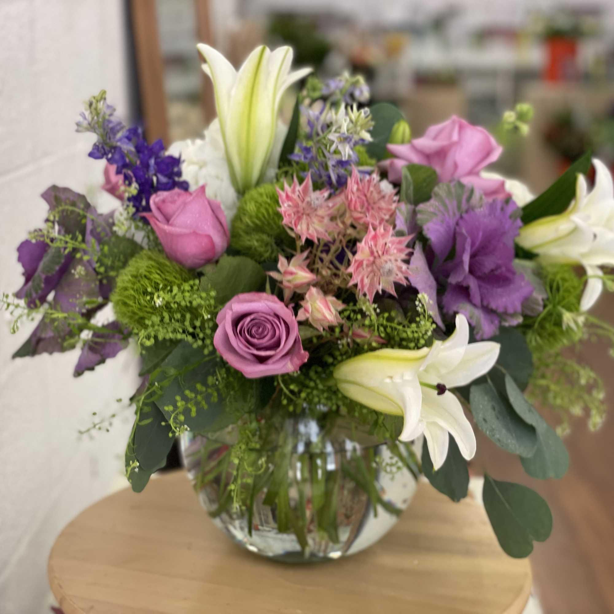 Florida-Inspired Floral Arrangement Bring the warmth and vibrancy of Florida into any Florida-Inspired Floral Arrangement Bring the warmth and vibrancy of Florida into any