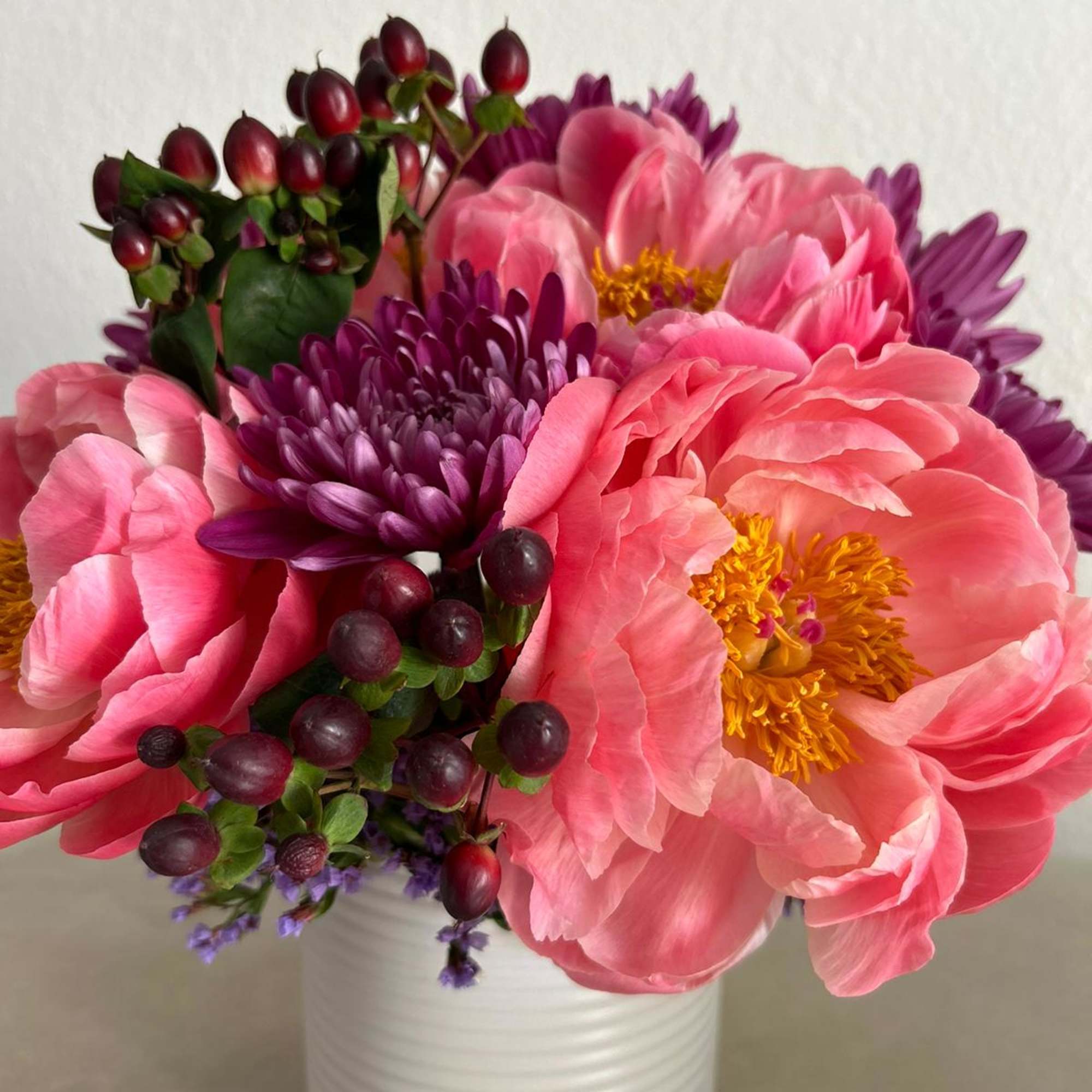 &quot;Blossoming Love&quot;: Embrace the enchanting allure of this charming vase filled with