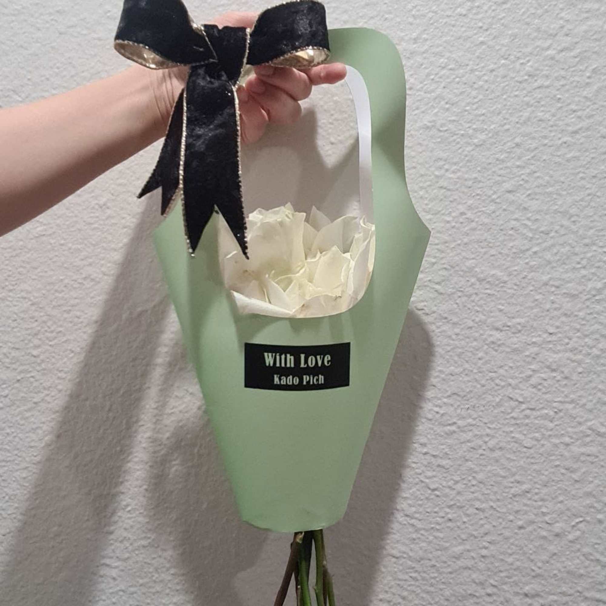 This bouquet can be customized with any flowers of the customer&#039;s choice.