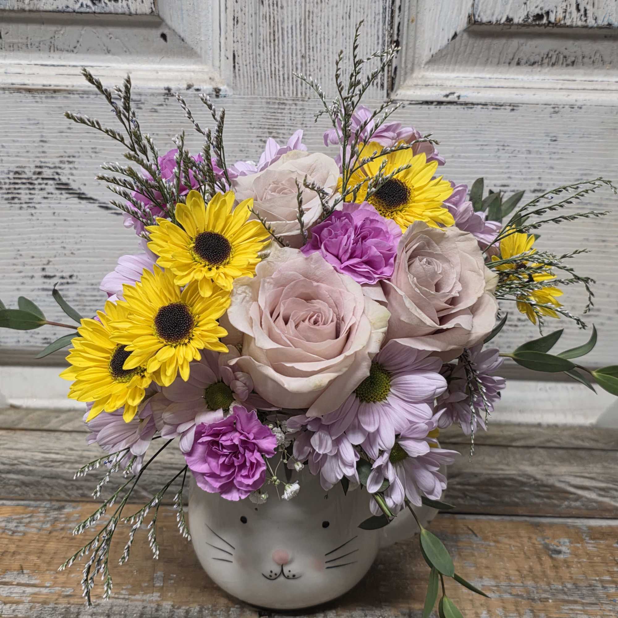 We have a verify of &#039;Cat&#039; mugs designed for the best cat