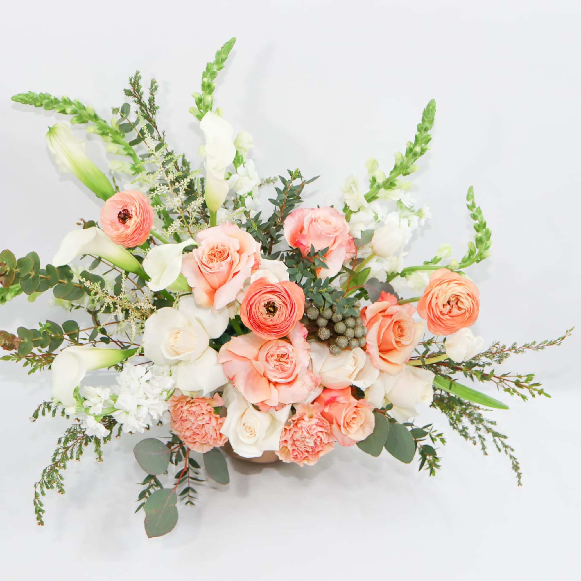 Delicate and sweet, combination of shades, peach and white. This bouquet features Delicate and sweet, combination of shades, peach and white. This bouquet features
