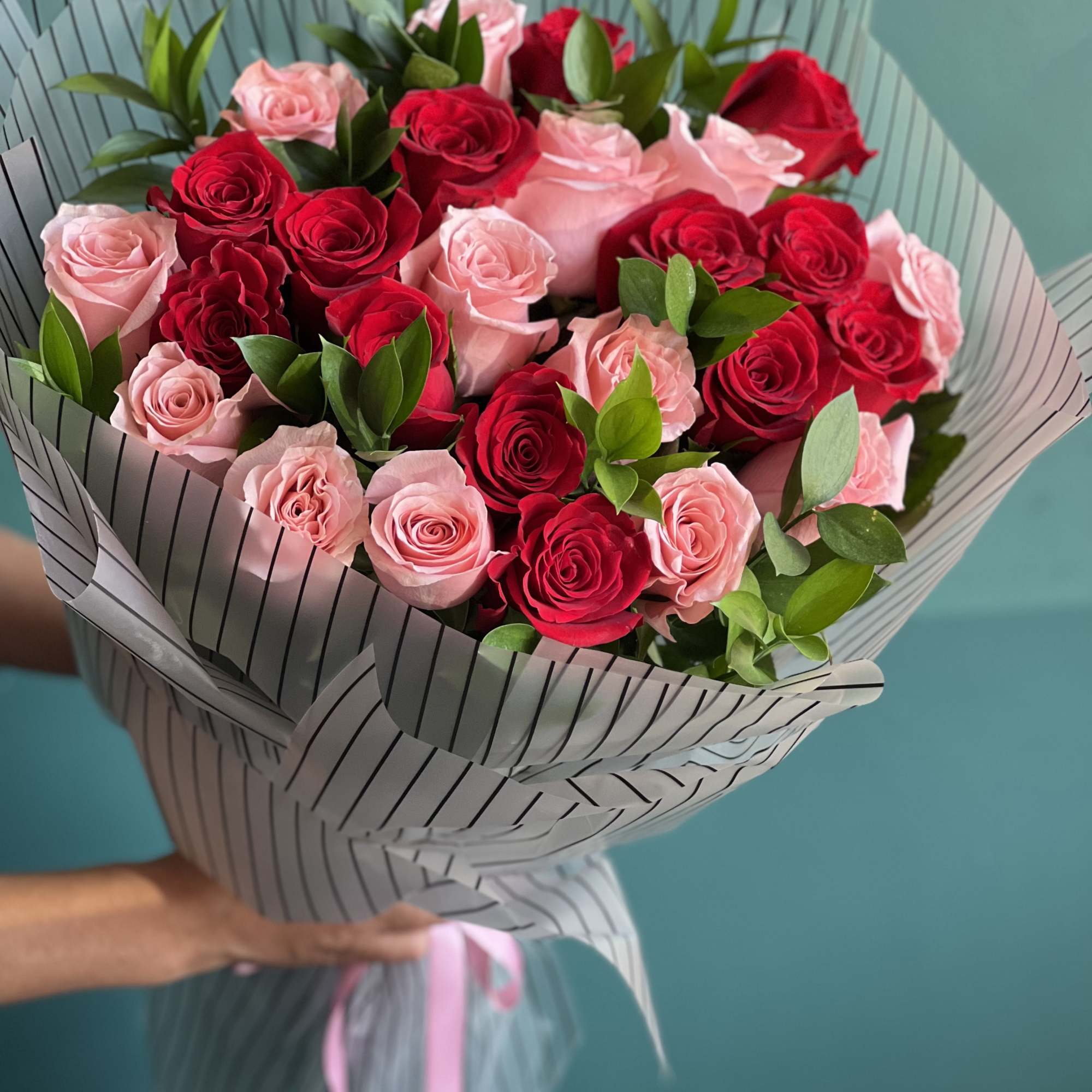 2 Dozen red and pink roses bouquet . Vase not included 