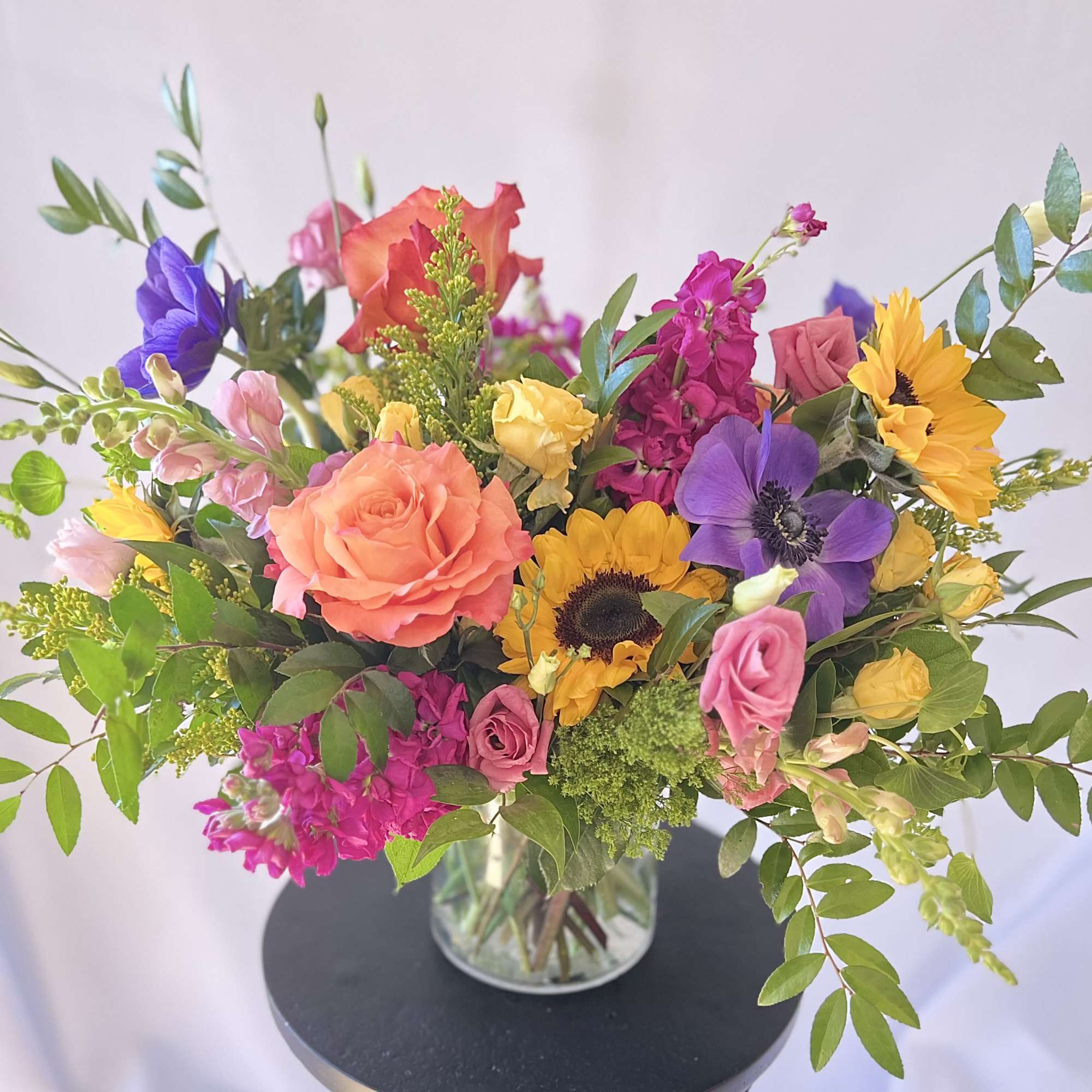 A uniquely designed bouquet of fresh seasonal blooms from our weekly Studio A uniquely designed bouquet of fresh seasonal blooms from our weekly Studio