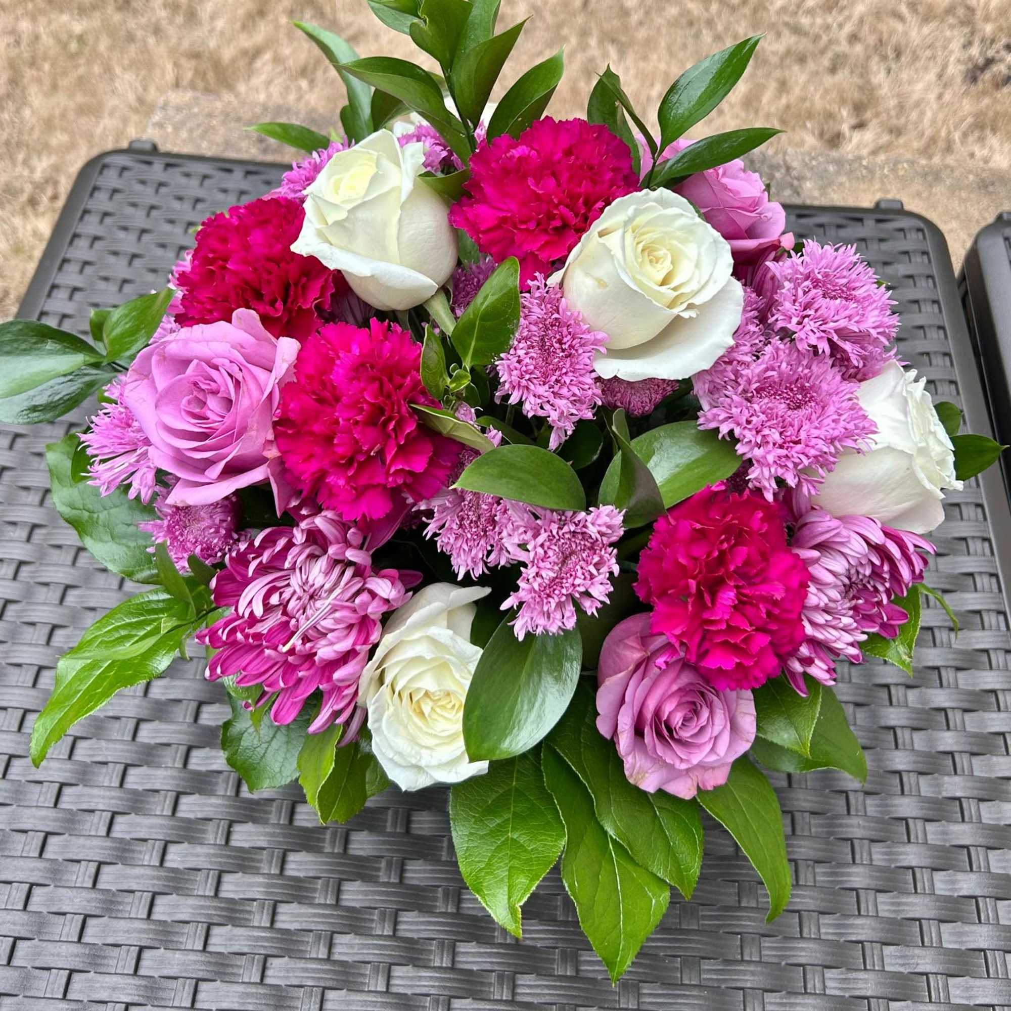 All Occasion
Glass Vase
Place your Order Online Monday to Saturday before 1:00 p.m.