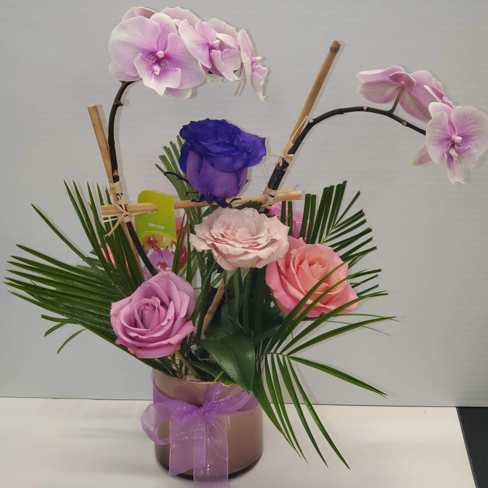 It can be given as a way to say "I love you" It can be given as a way to say "I love you"