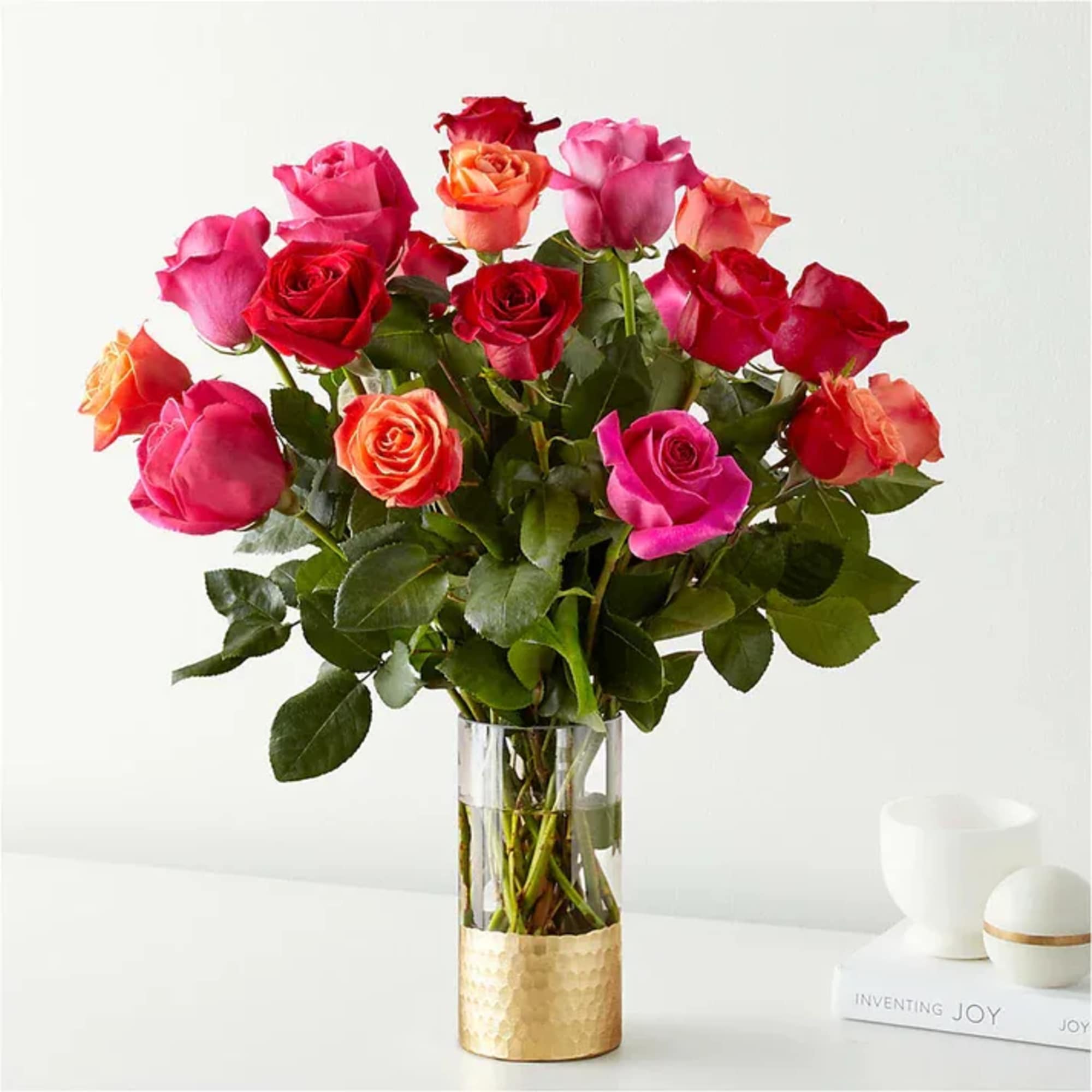 Live happily with the Ever After Rose Bouquet. Celebrating Valentine&#039;s Day&#039;s favorite