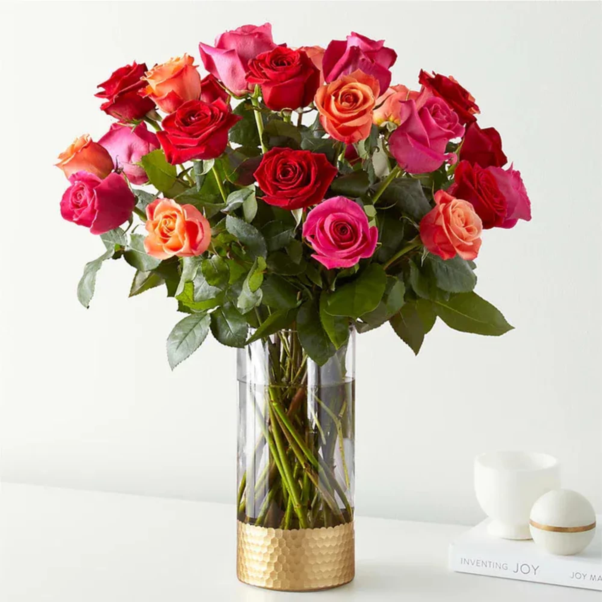 Live happily with the Ever After Rose Bouquet. Celebrating Valentine&#039;s Day&#039;s favorite