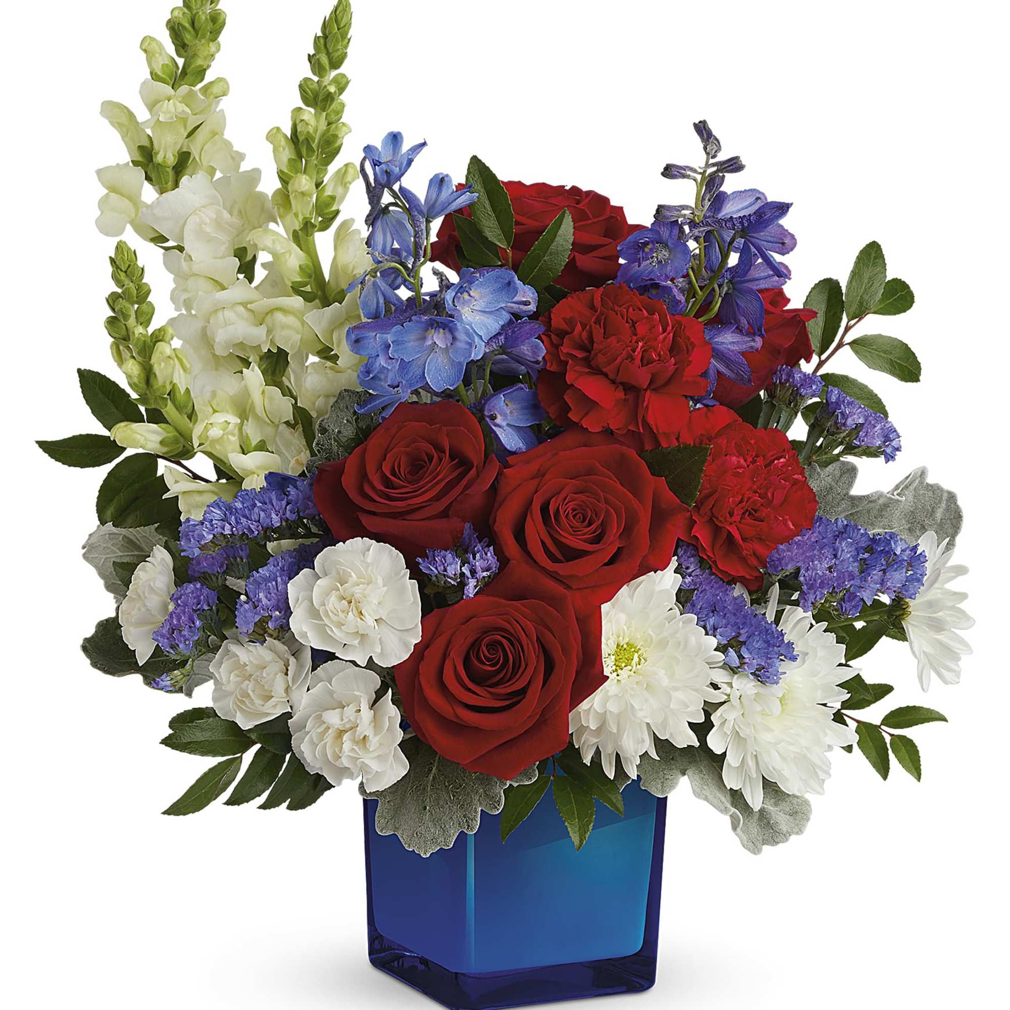 The classic color trio looks more beautiful than ever in this lush