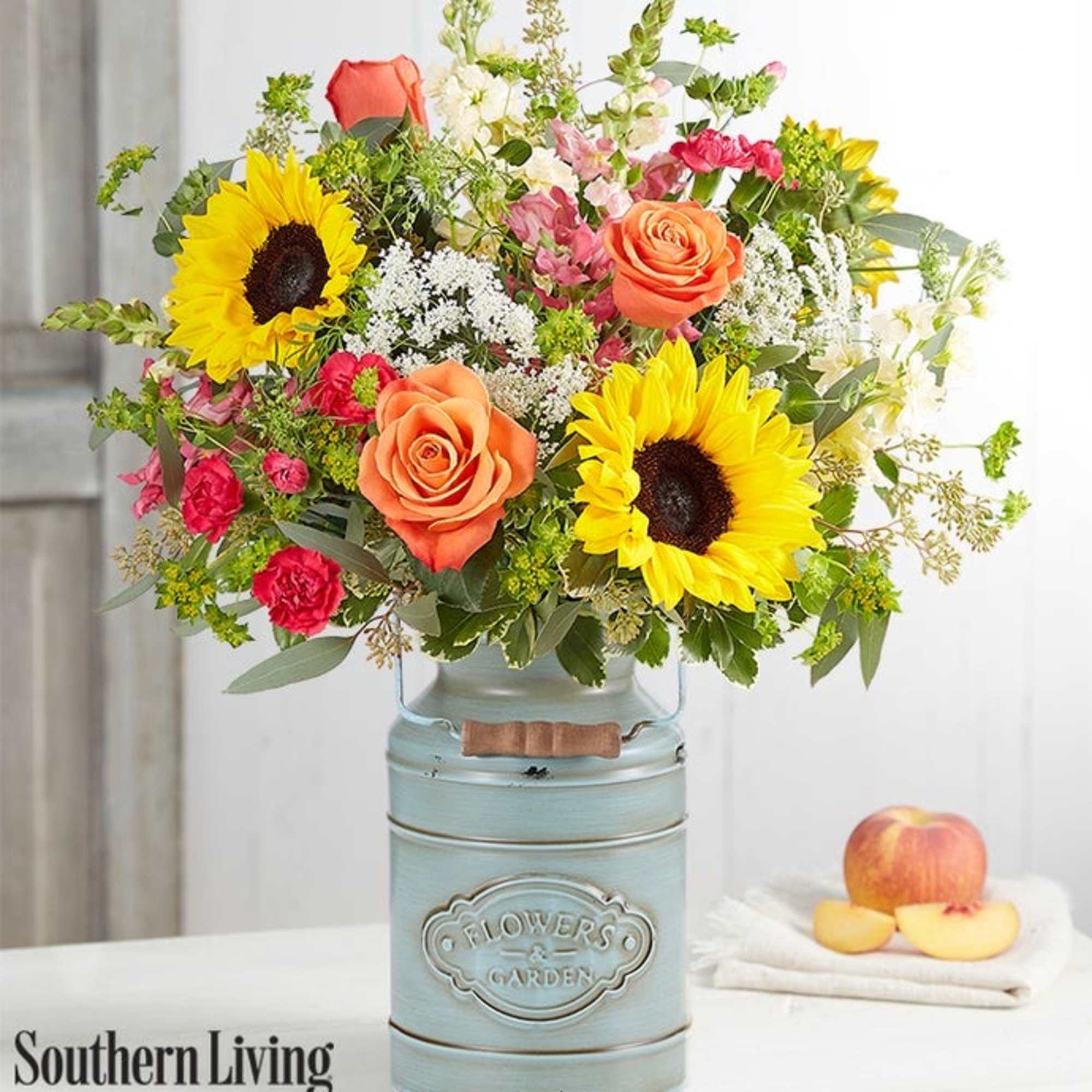  Like the splendor of a sunshine-filled day, our new bouquet radiates