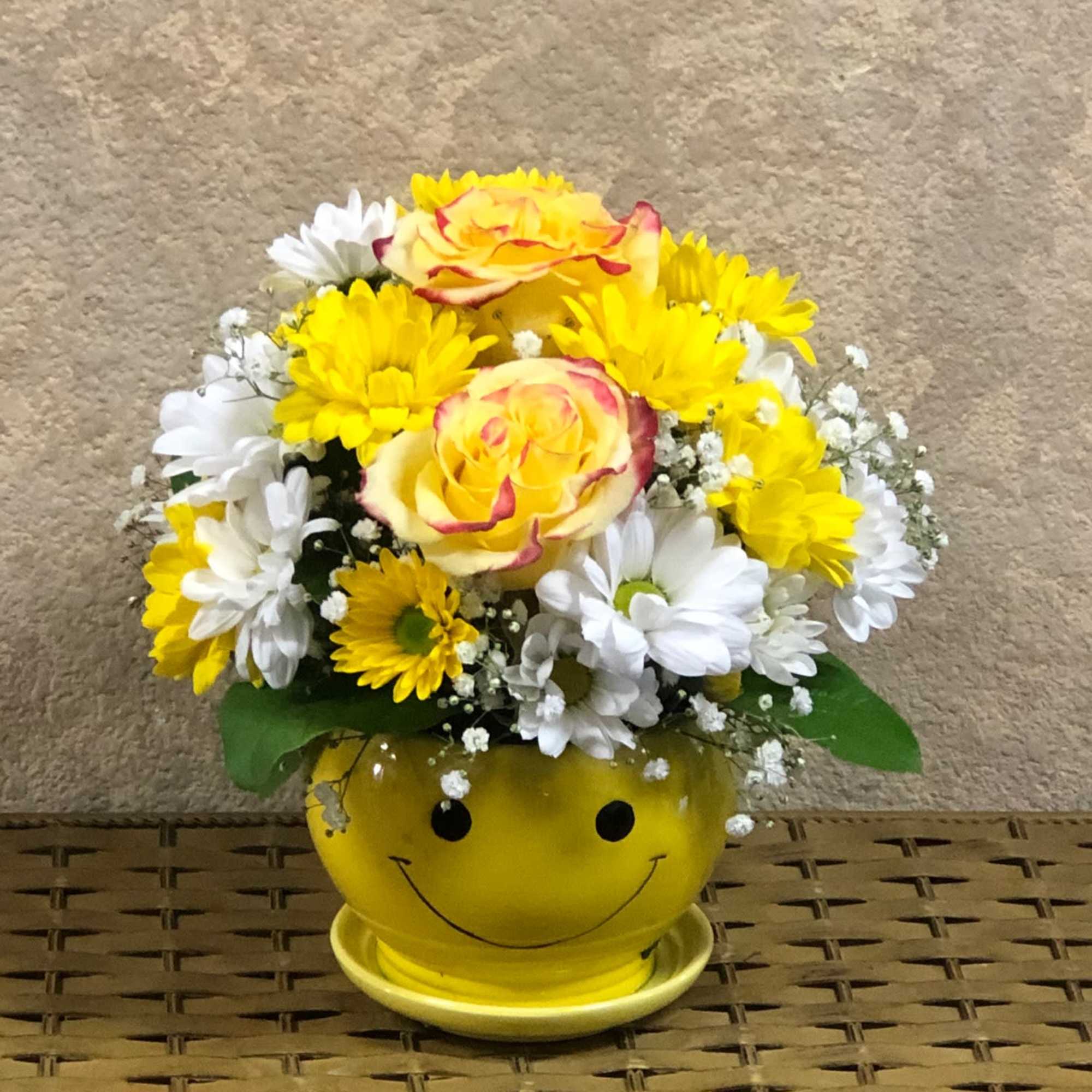 This arrangement was designed to put a smile on someone&#039;s face.
Type of