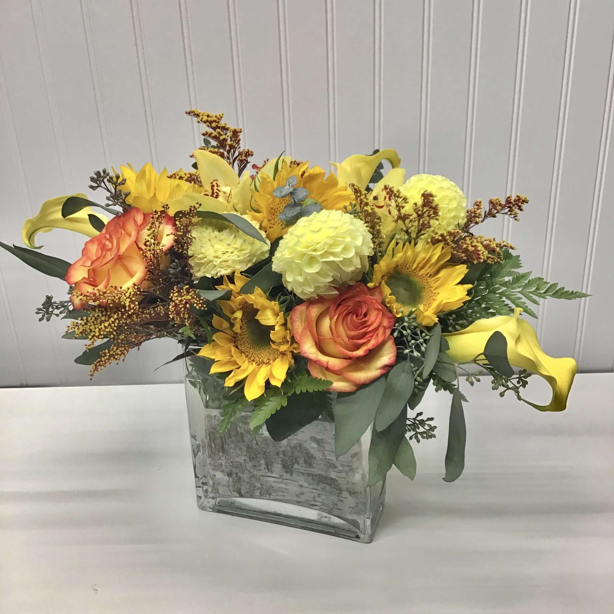Beautiful flower arrangement for fall