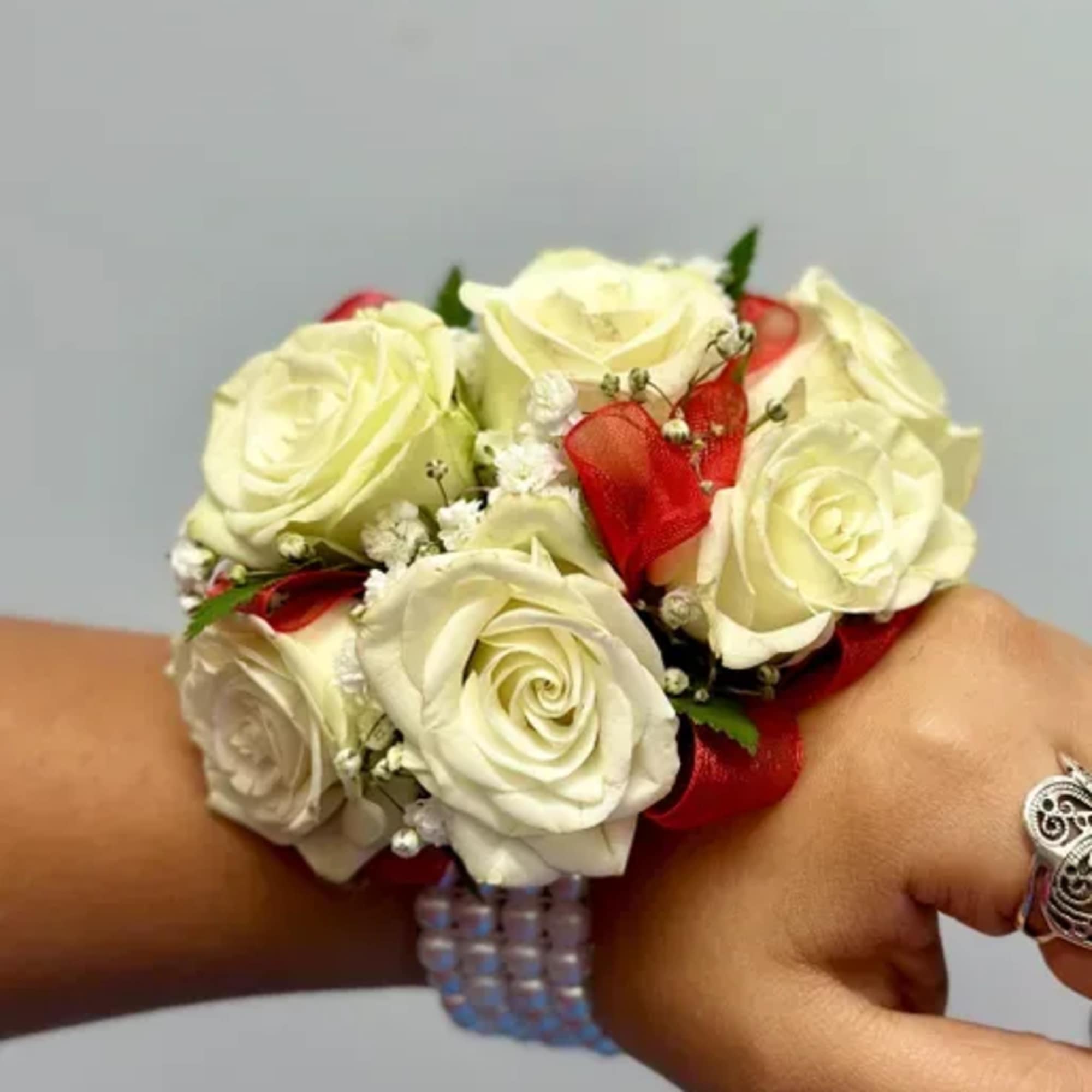 White Spray Roses, Baby&#039;s Breath organza ribbon and elastic white synthetic pearls