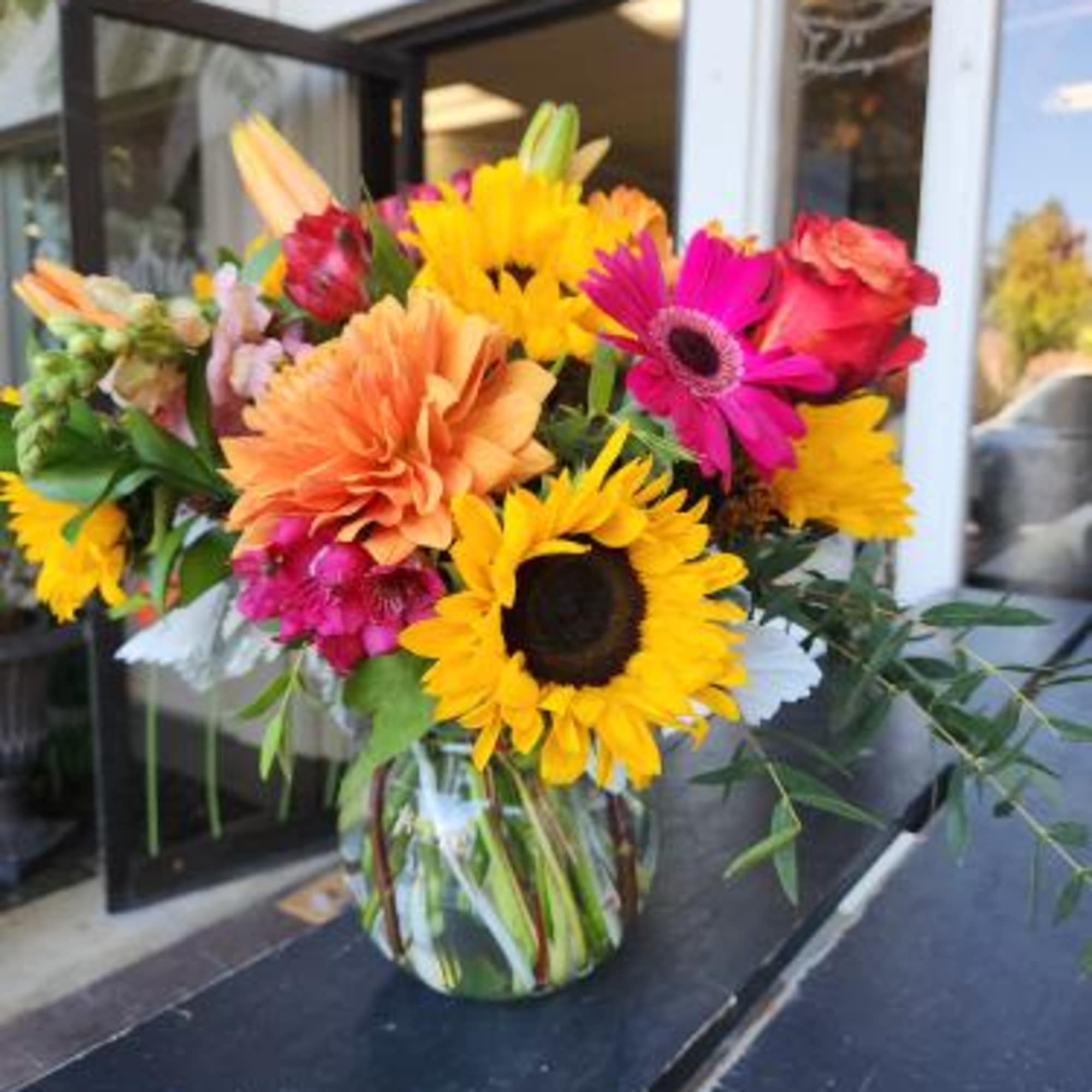 This beautiful fall mix will be mixed with the most beautiful fall