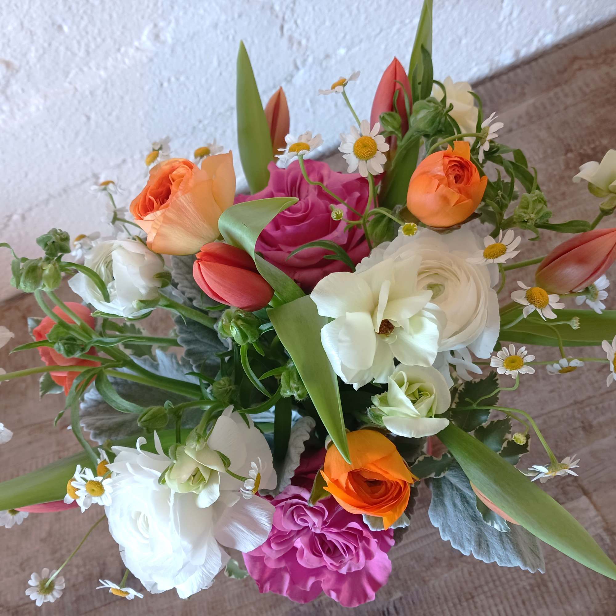 The perfect arrangement for any Ranunculus lovers out there! This simple yet