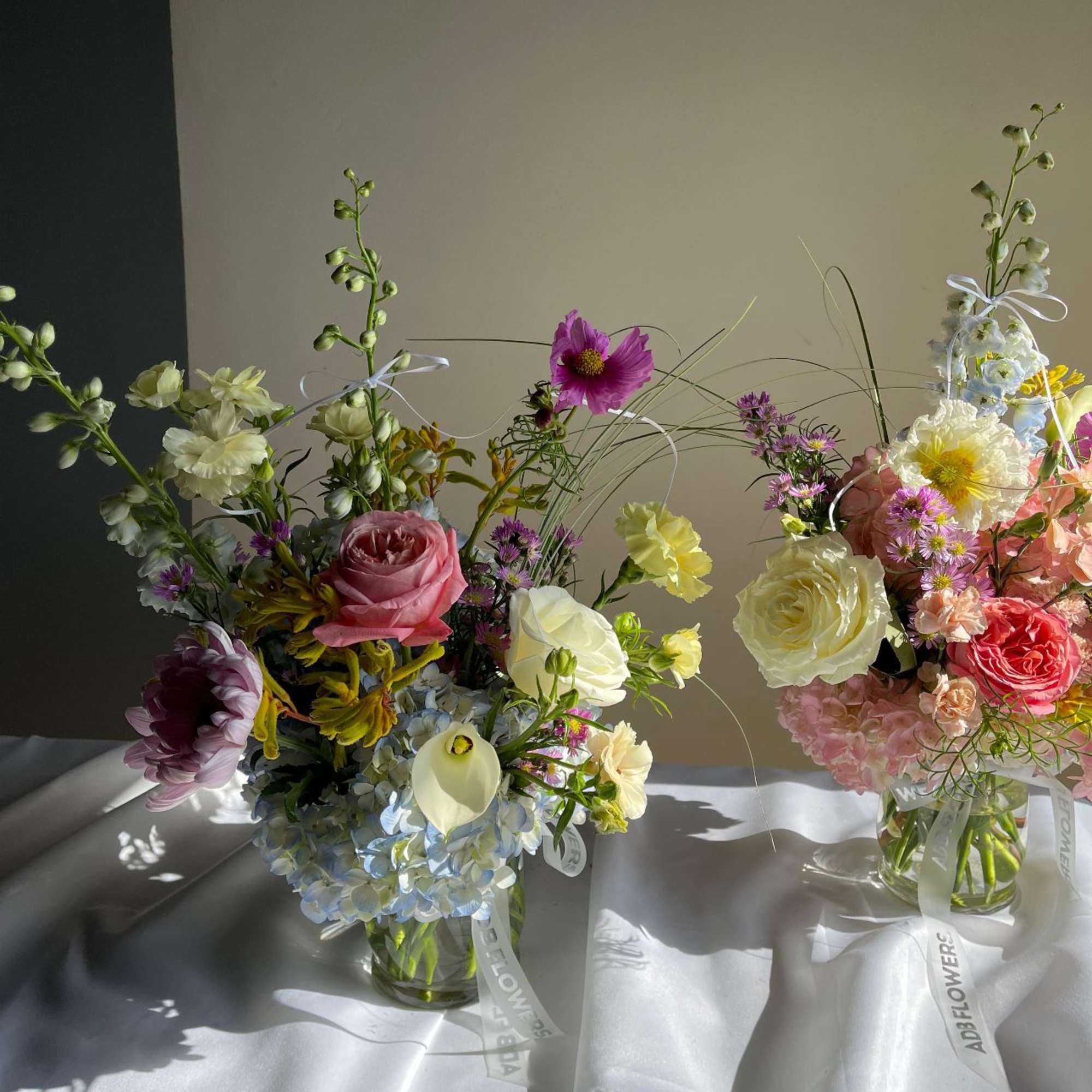 Mixed Colors in a Vase
A joyful blend of seasonal blooms in every Mixed Colors in a Vase
A joyful blend of seasonal blooms in every