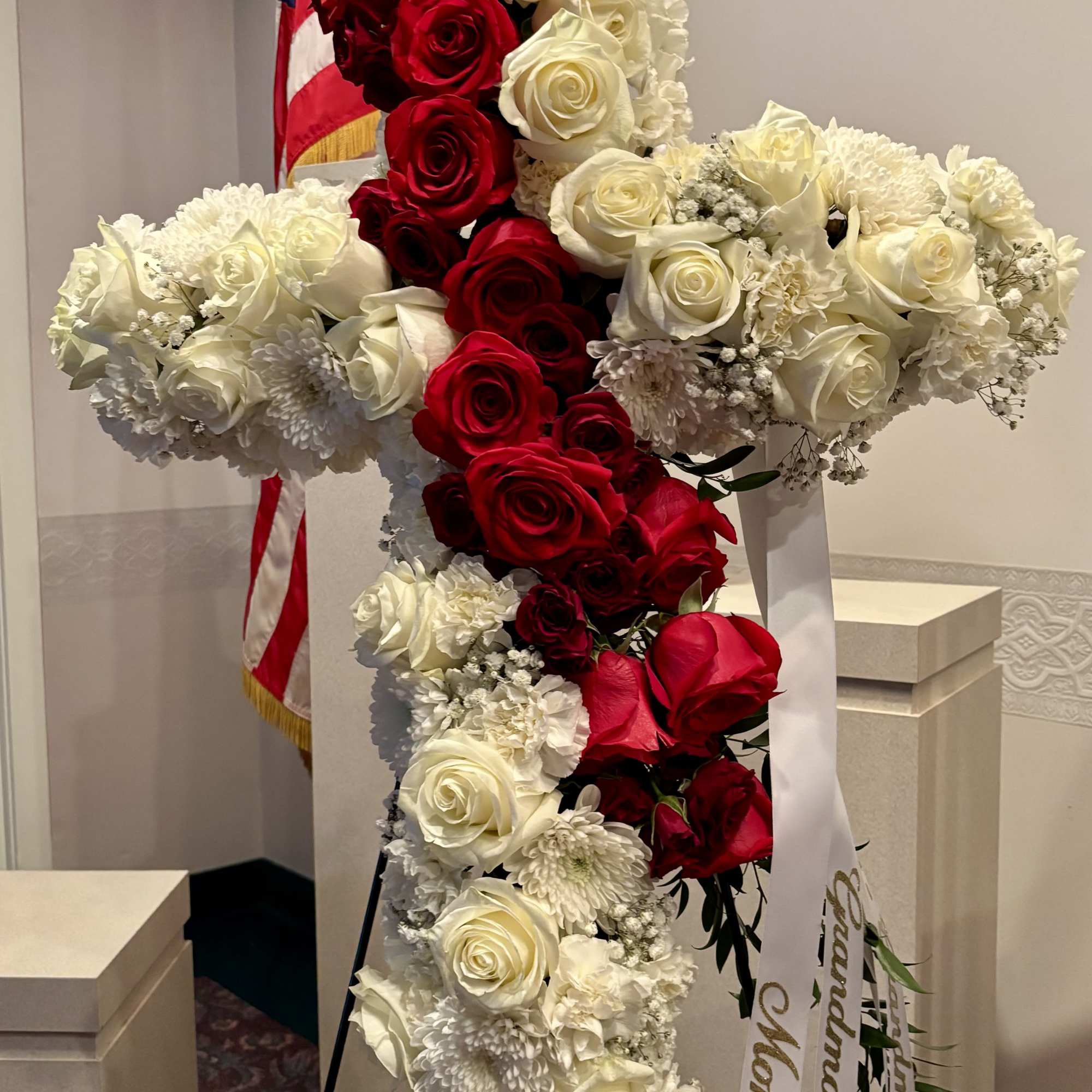 An elegant, traditional design to honor your loved one.  Complete with