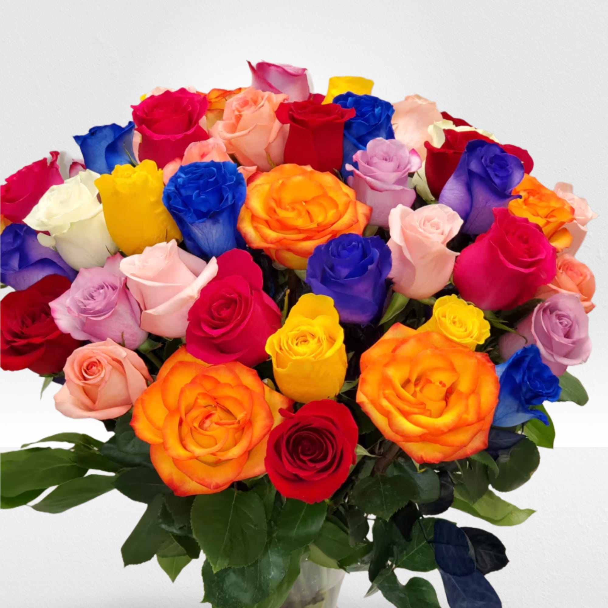 Roses may change depending season.
Standard has 50 mix roses, Deluxe 75 mix