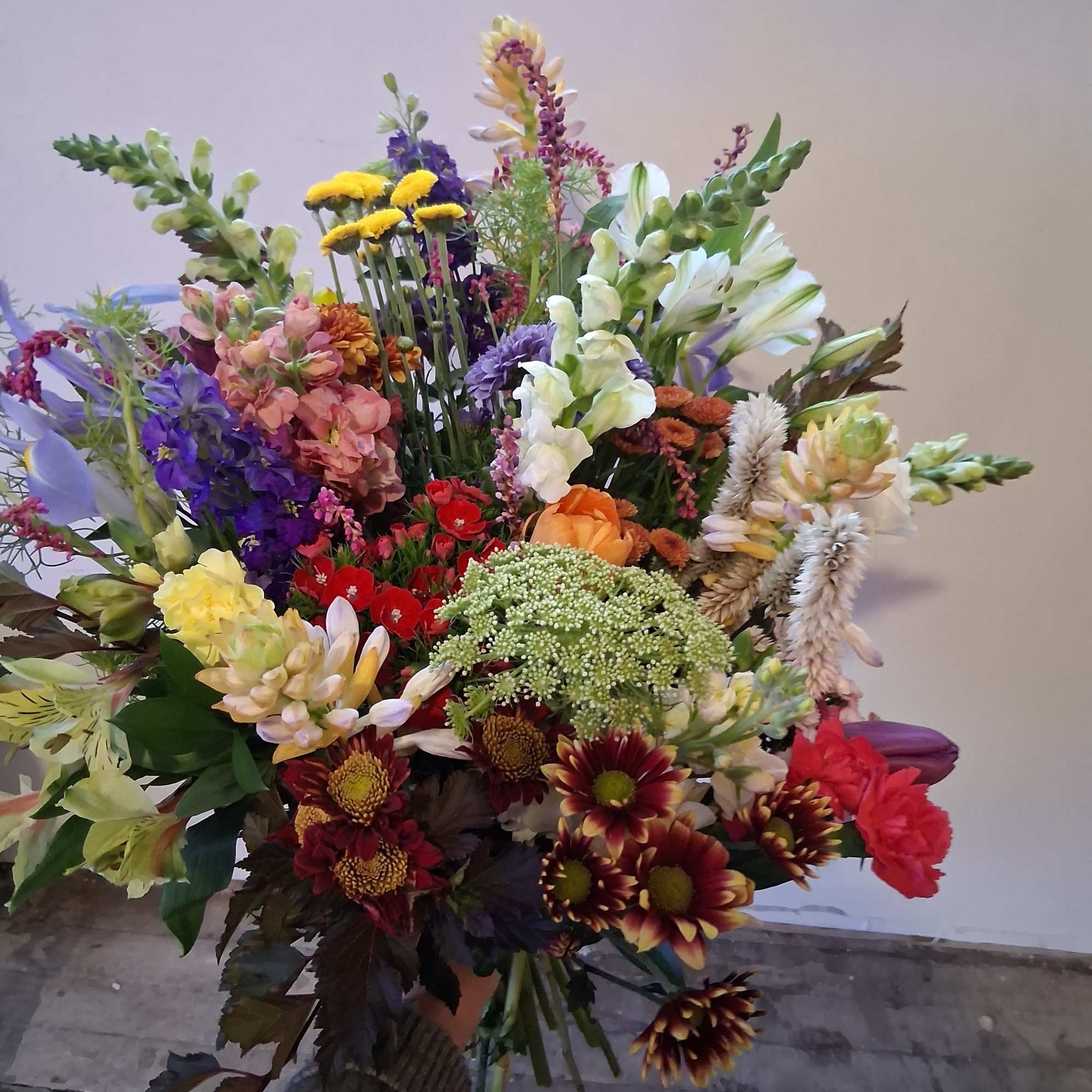 Rustic style garden/field flowers bridal bouquet