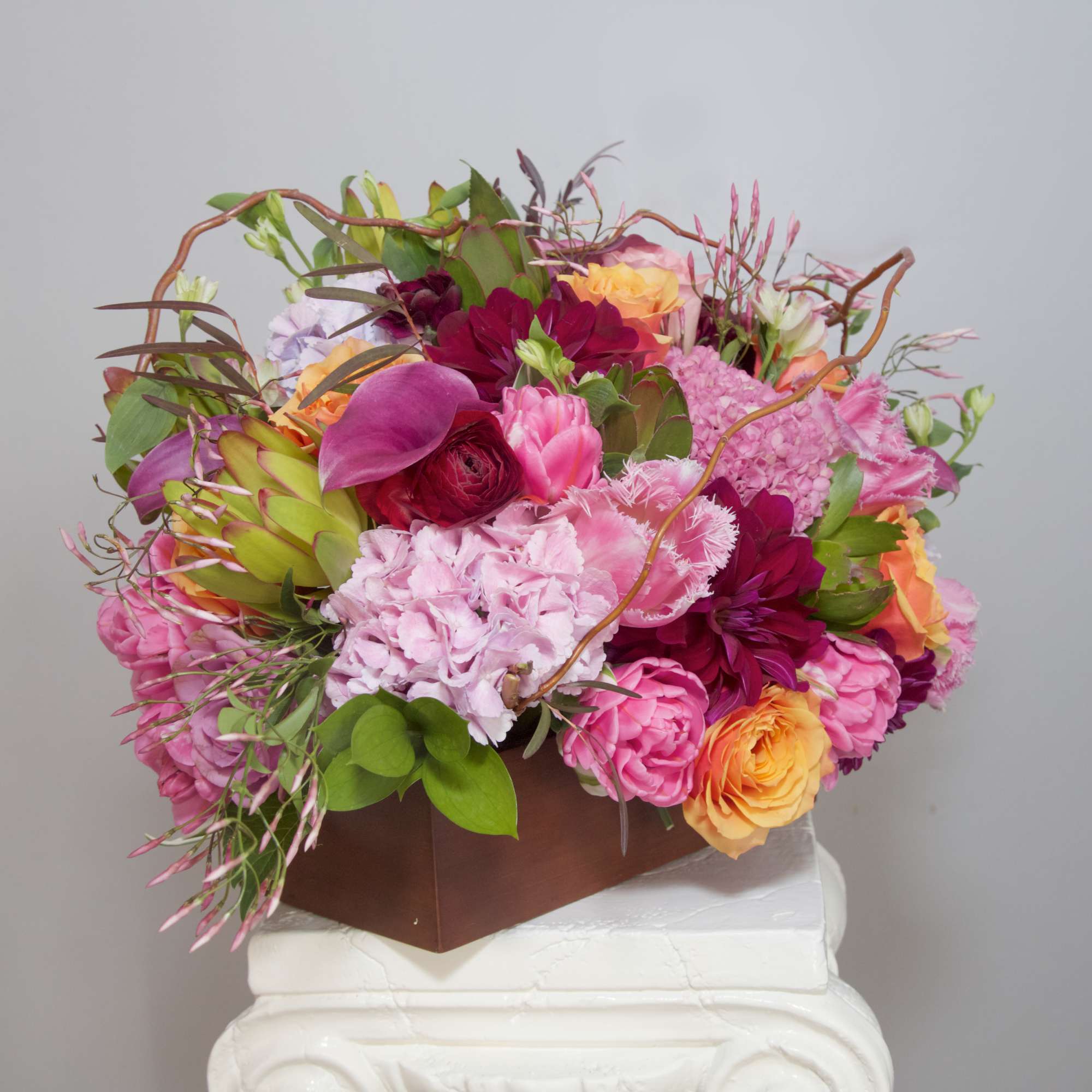 Show your elegance and sweet confidence with this colorful beauty of an