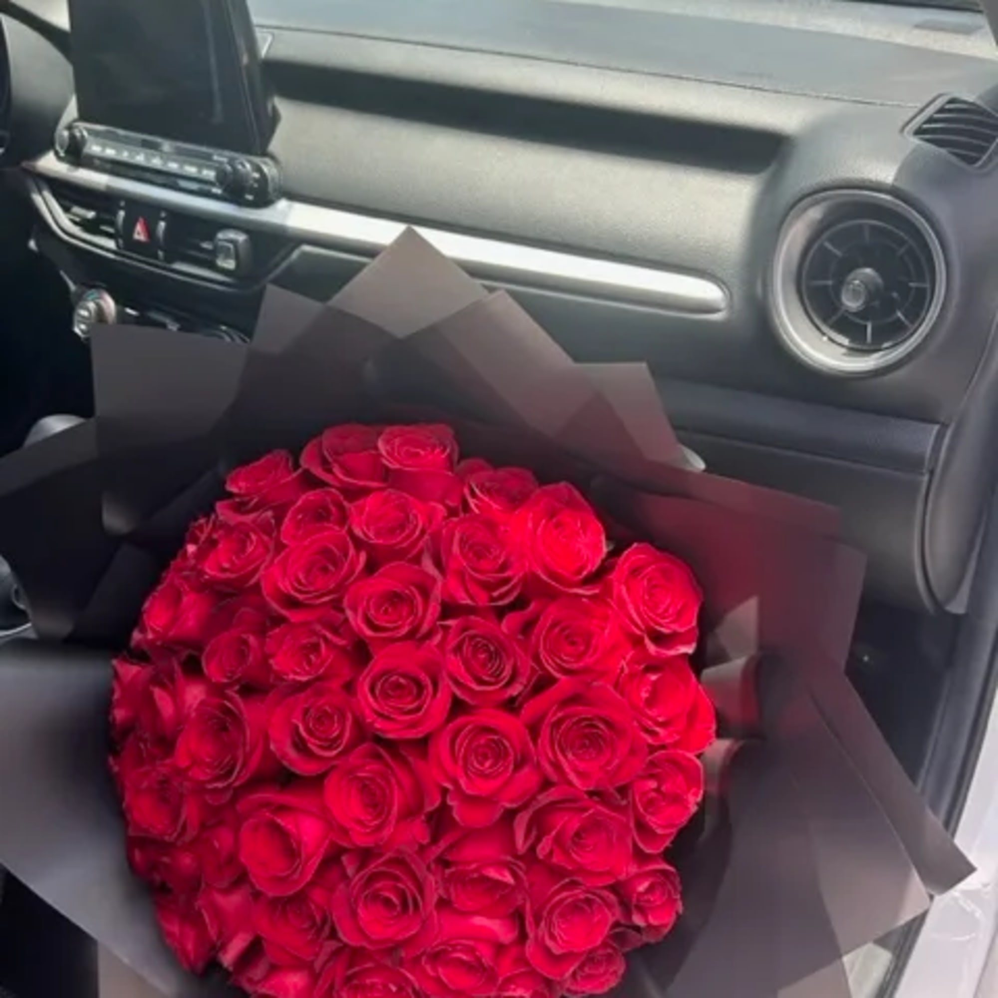 Get ready to make an impression with our 50 Ecuadorian Roses in Get ready to make an impression with our 50 Ecuadorian Roses in