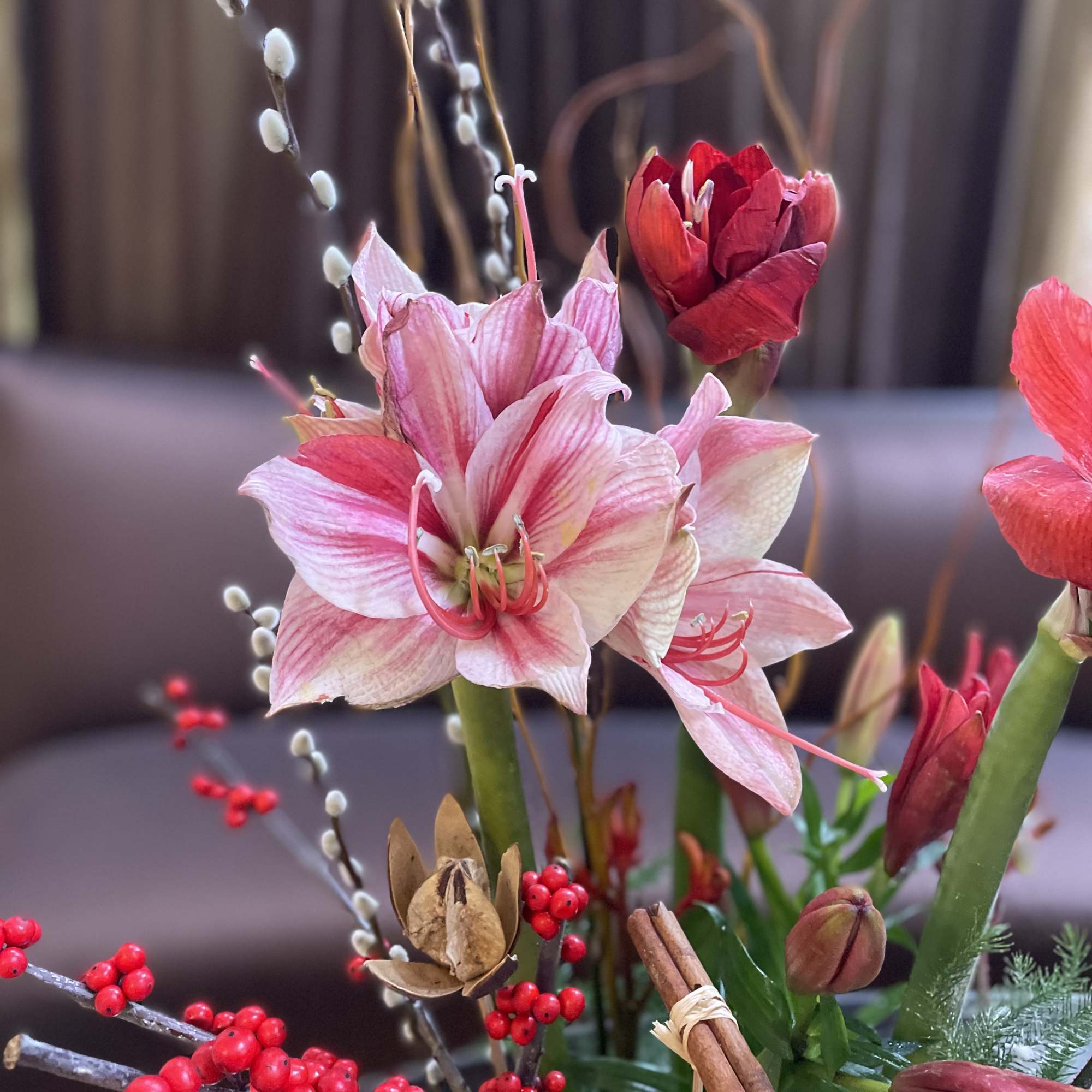 It&rsquo;s a special day and without flowers and a cake , it&rsquo;s