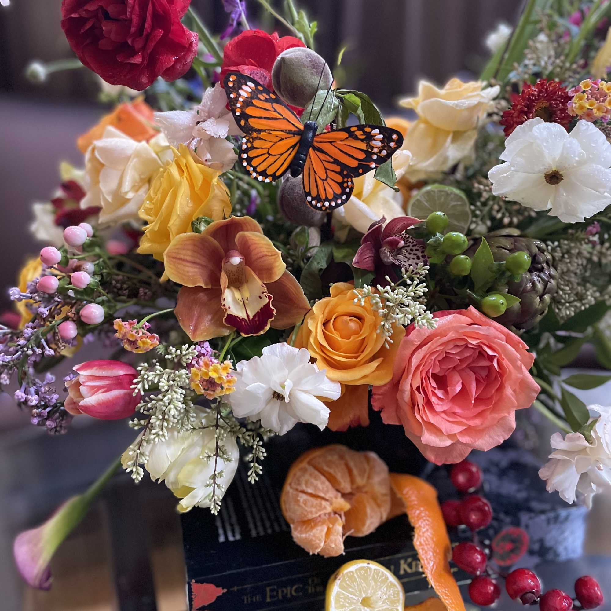 Attention all flower enthusiasts! Are you ready to indulge in a delightful