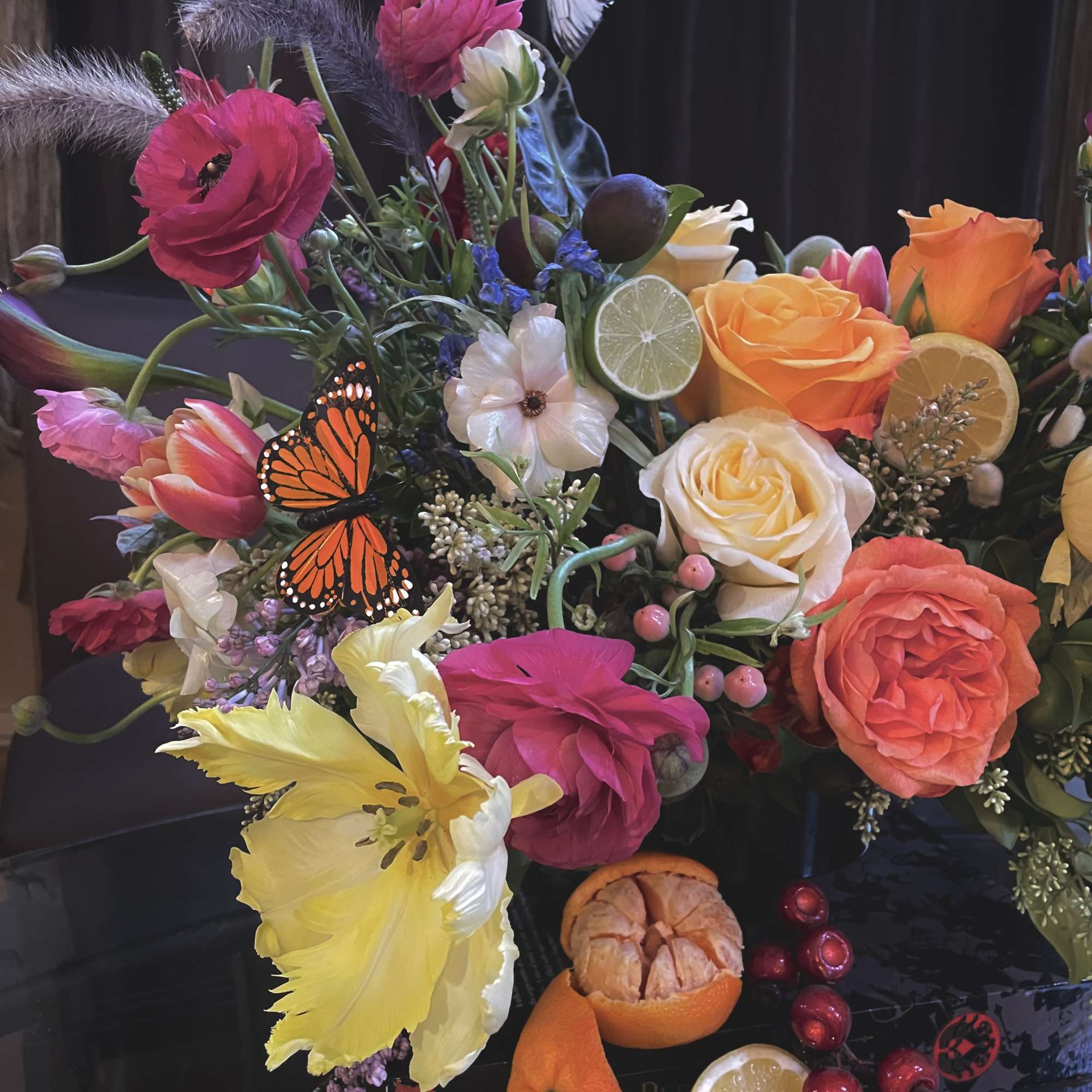 Attention all flower enthusiasts! Are you ready to indulge in a delightful