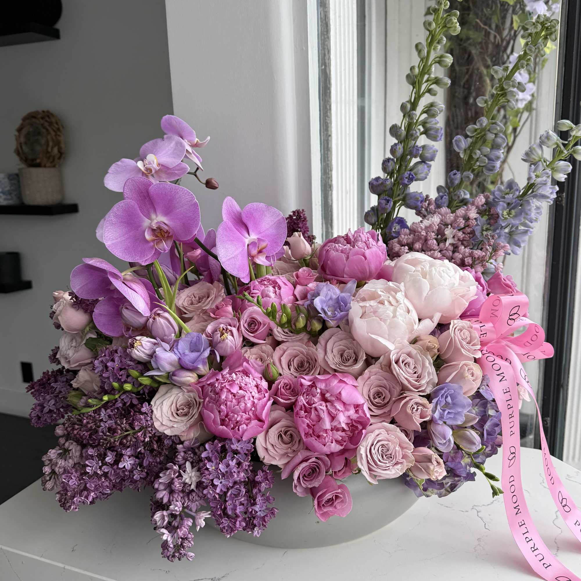 Vivien Vase
The Vivien Vase is a breathtaking celebration of elegance and femininity. Vivien Vase
The Vivien Vase is a breathtaking celebration of elegance and femininity.