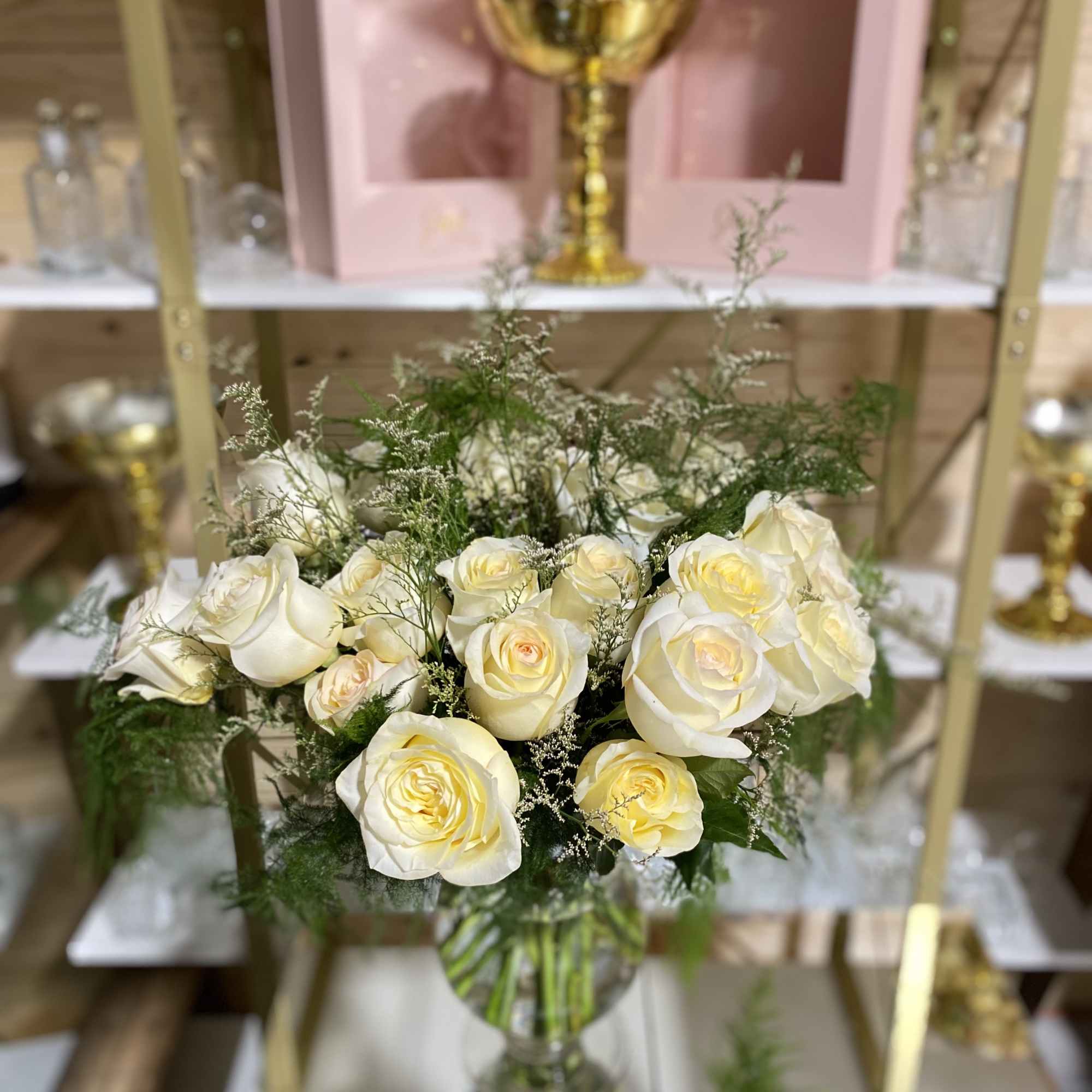 Make a bold statement with this elegantly simple design. White roses symbolize