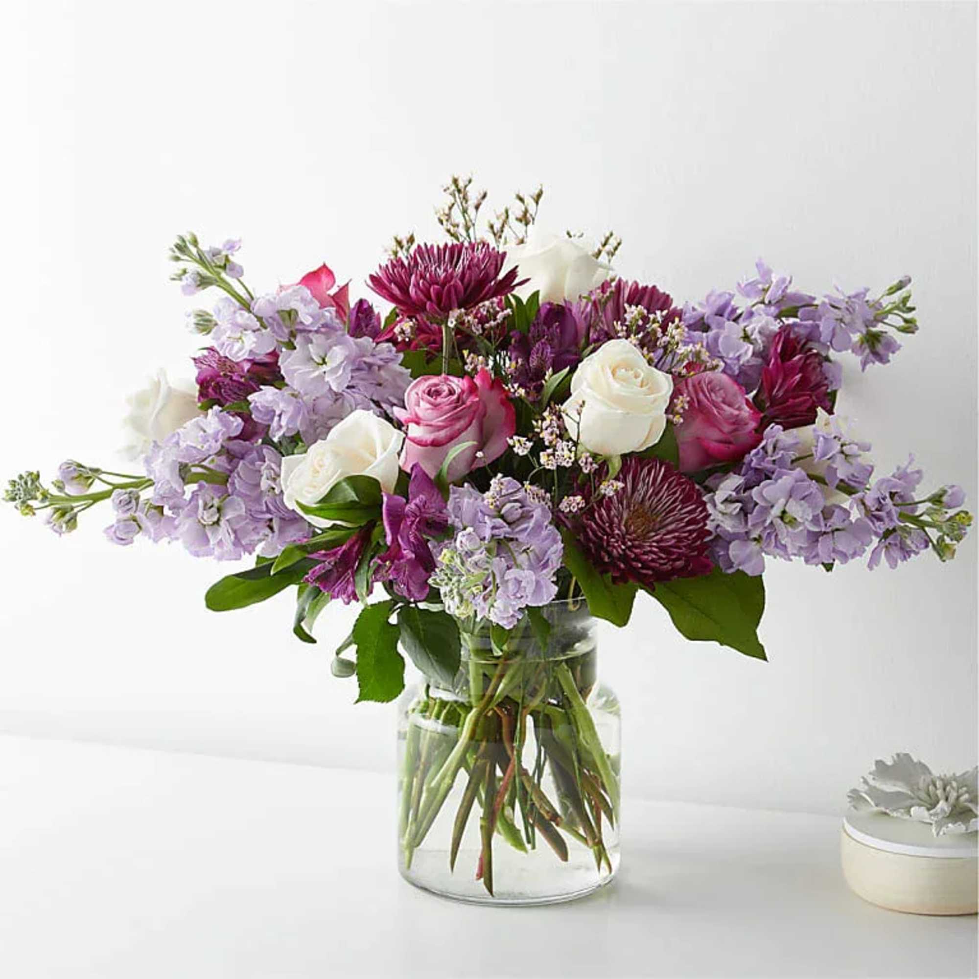 This bouquet isn&#039;t just a gift; it&#039;s a statement.
The mix of roses