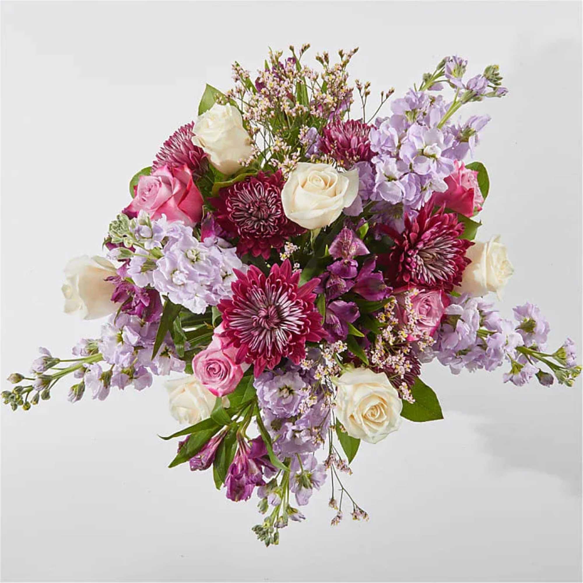 This bouquet isn&#039;t just a gift; it&#039;s a statement.
The mix of roses