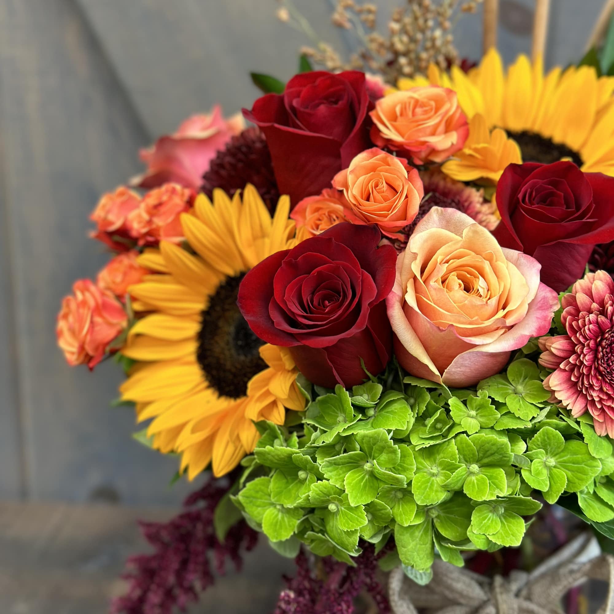 This warm and vibrant mix is great for the loved one in