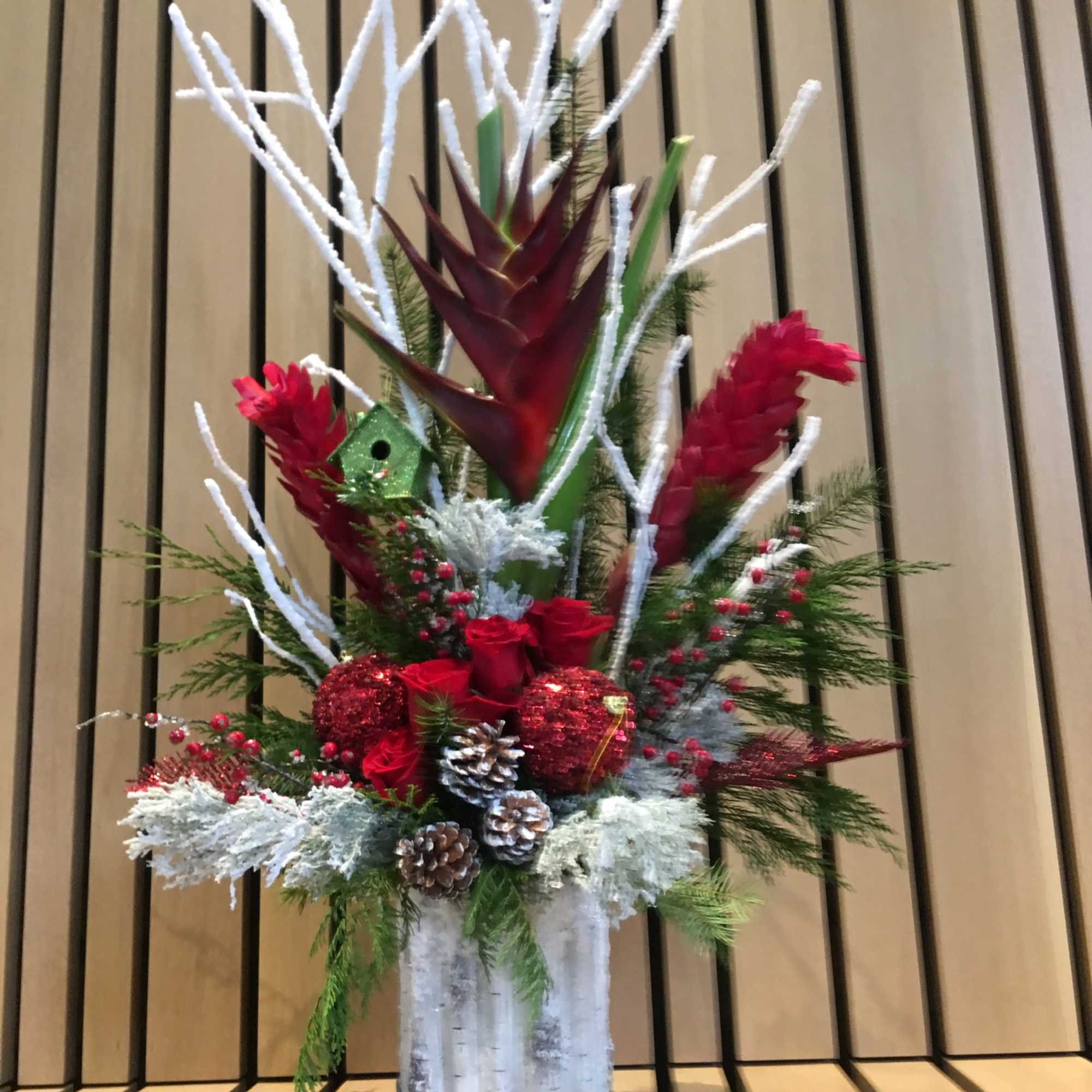 This amazing Xmas design was created with fresh
Cedar and Christmas pine collectionred