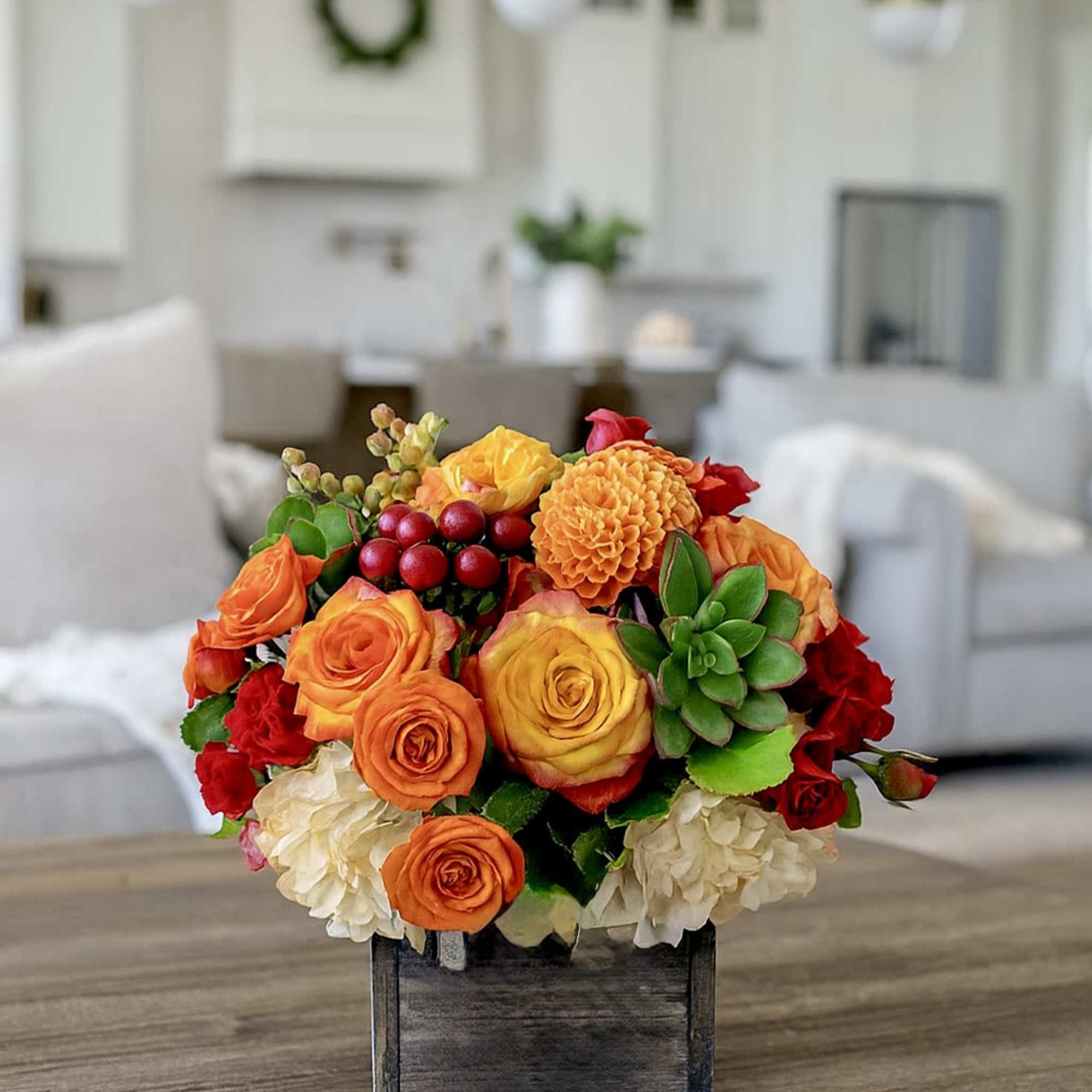 Tuscany Sunset Arrangement &ndash; Rustic Fall Floral Design

Bring the warmth of autumn