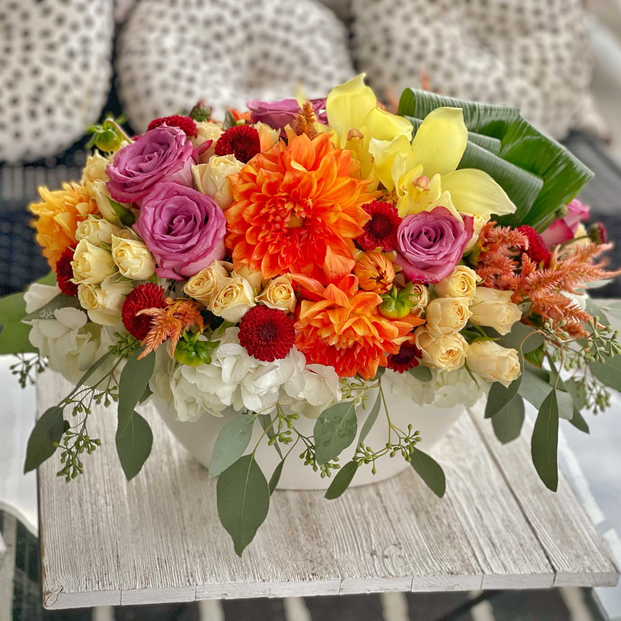 Introducing our exquisite &quot;Harmony in Bloom&quot; Floral Arrangement &ndash; a captivating ensemble