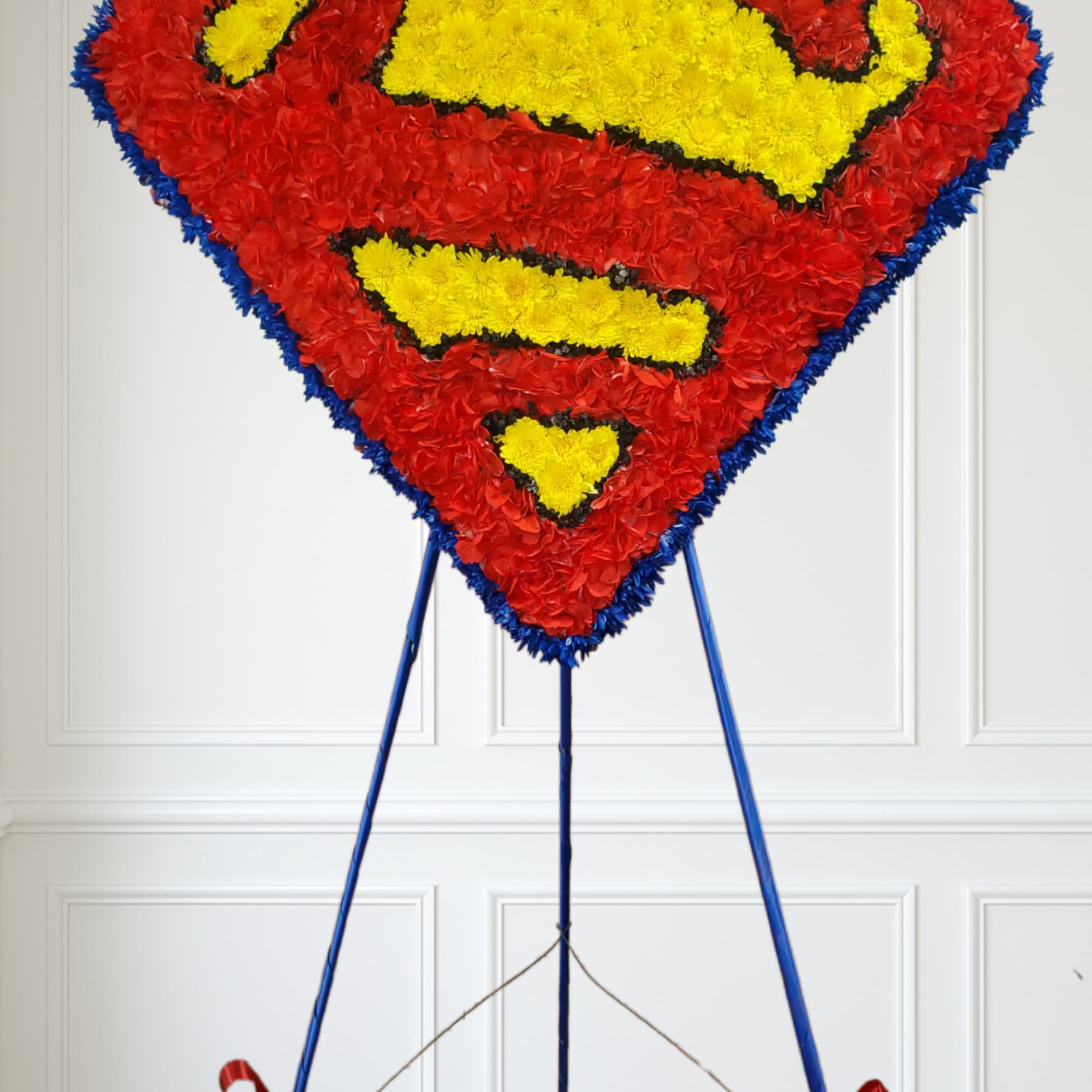 Super man easel it can be use for a super Dad, for