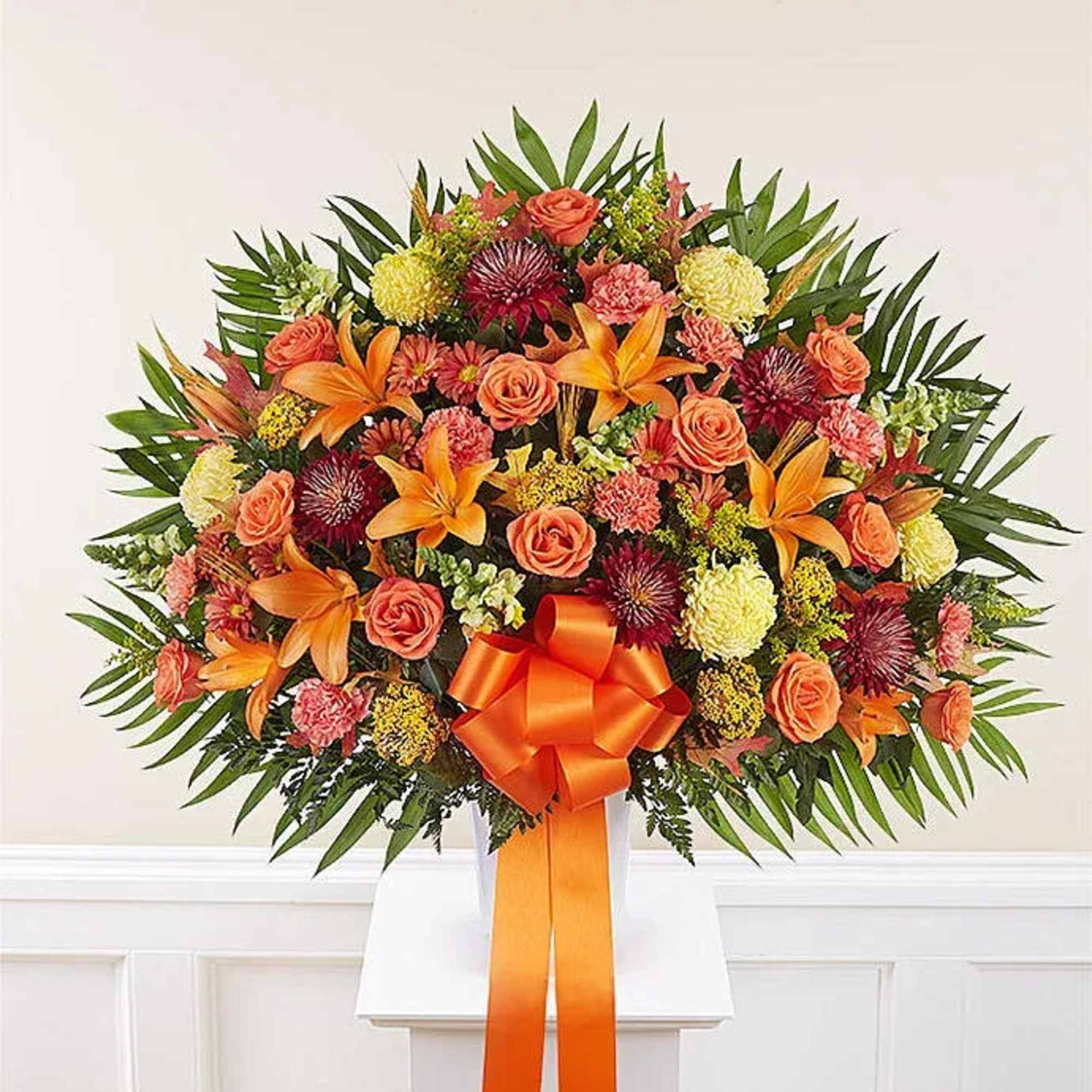 Warm and comforting, this stunning floor basket captures the beauty of the