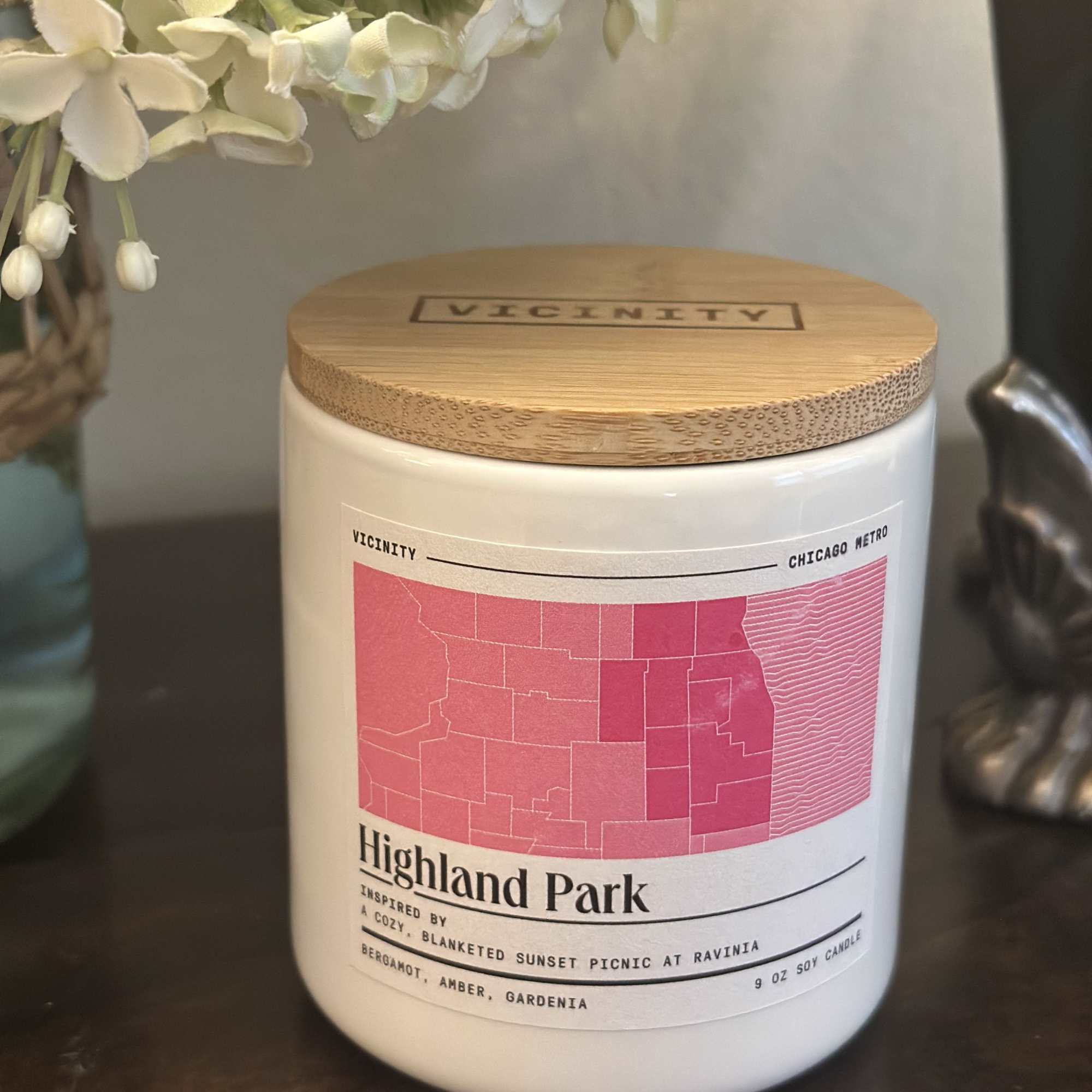 About the Candle:
Inspired by a cozy, blanketed sunset picnic at Ravinia, with