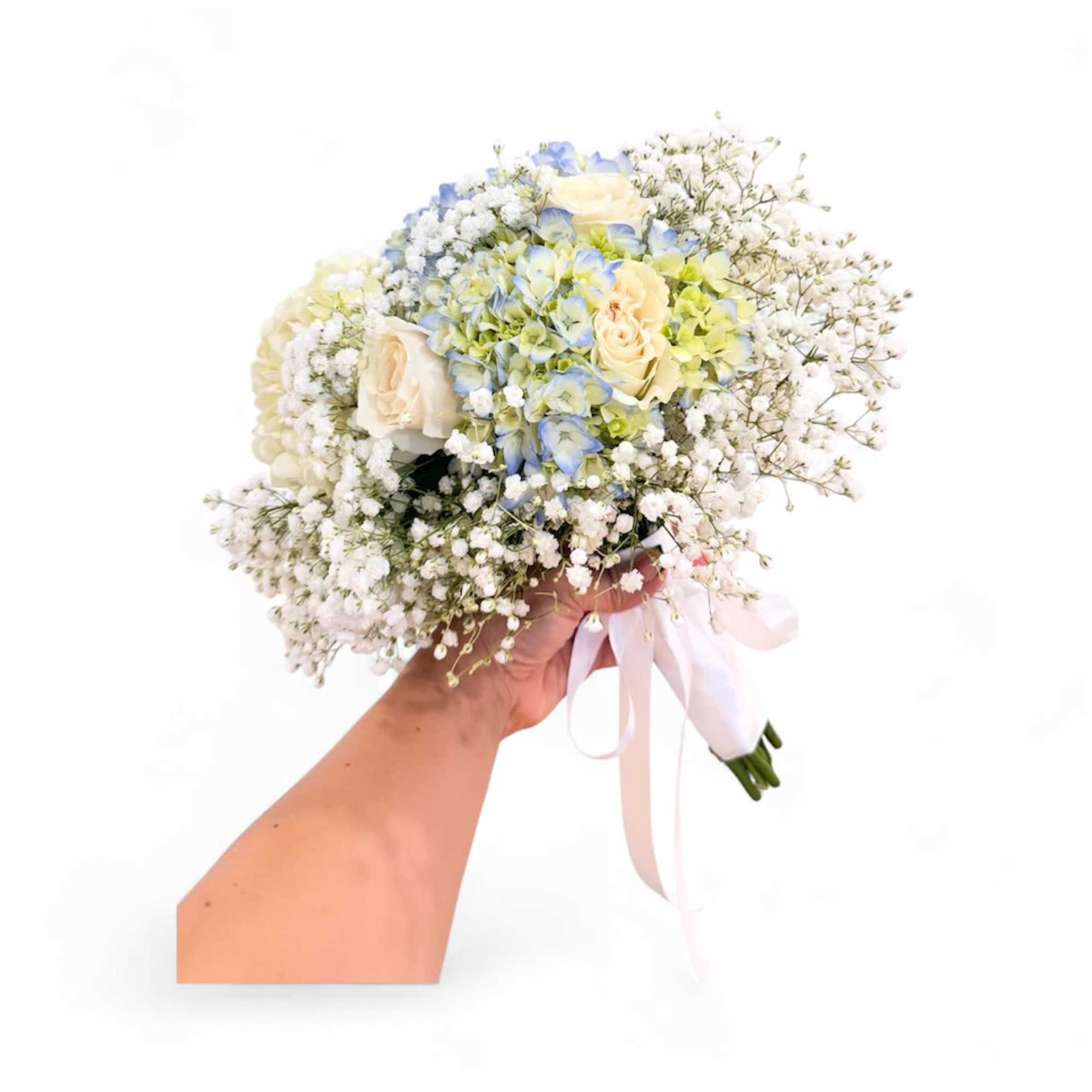 Elegant, pure, and romantic&mdash;this bouquet embodies the essence of a fairytale wedding.