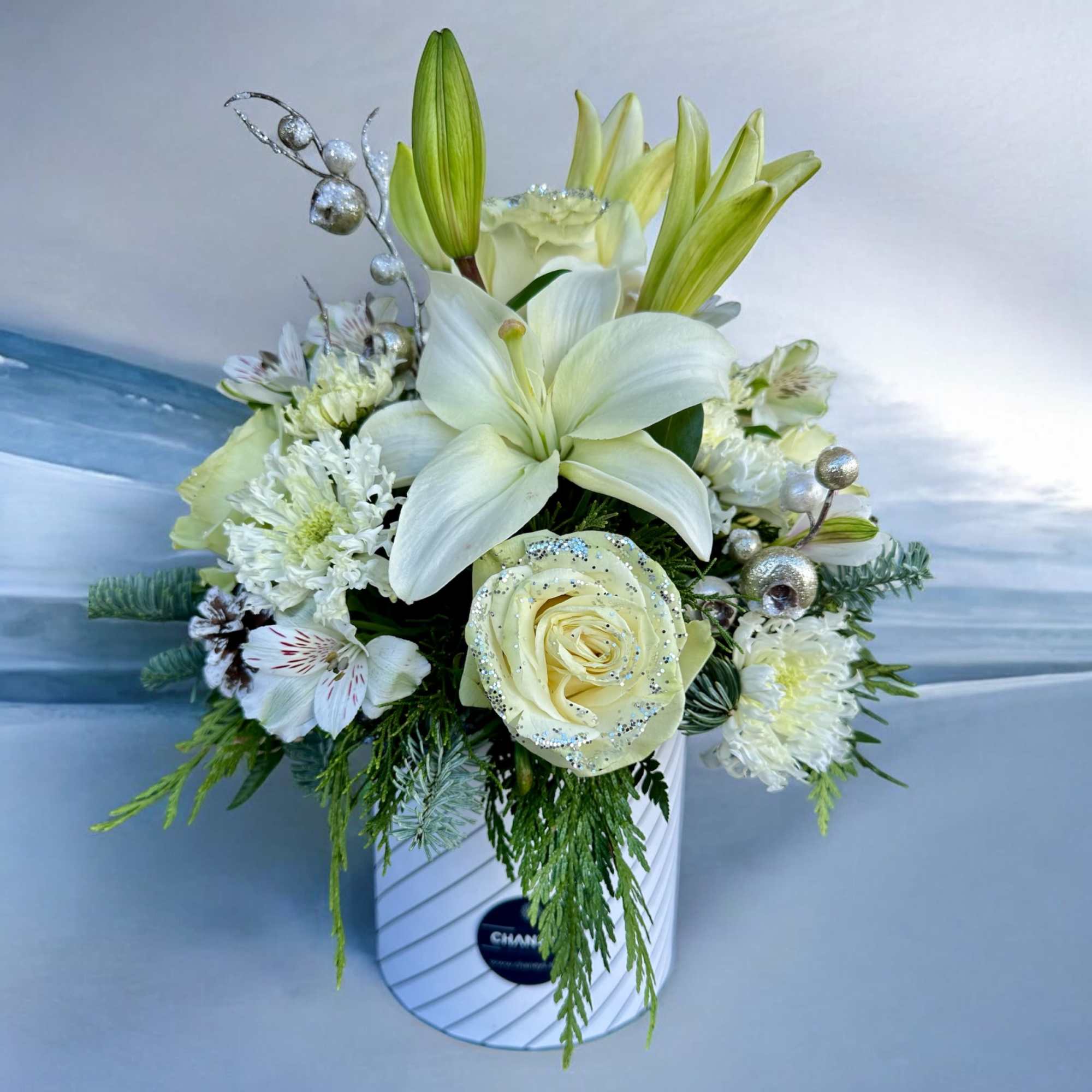 Dreaming of a white Christmas? This seasonal floral design box is your