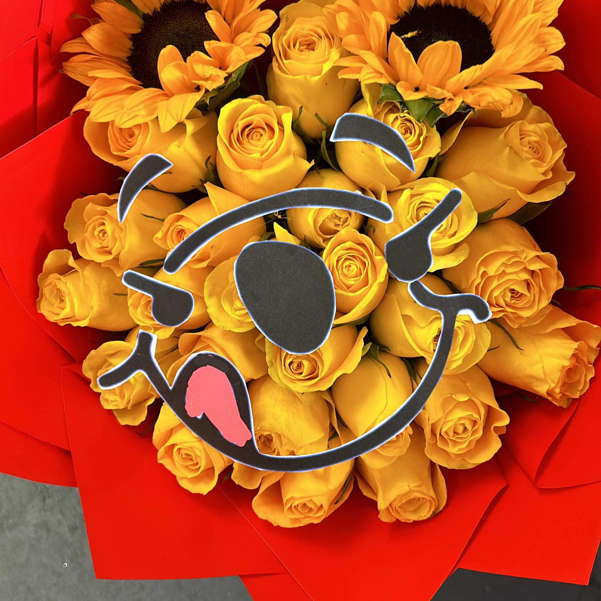 Standard 25 roses 
Deluxe 36 roses 
Premium 50 roses 
 Standard 25 roses 
Deluxe 36 roses 
Premium 50 roses