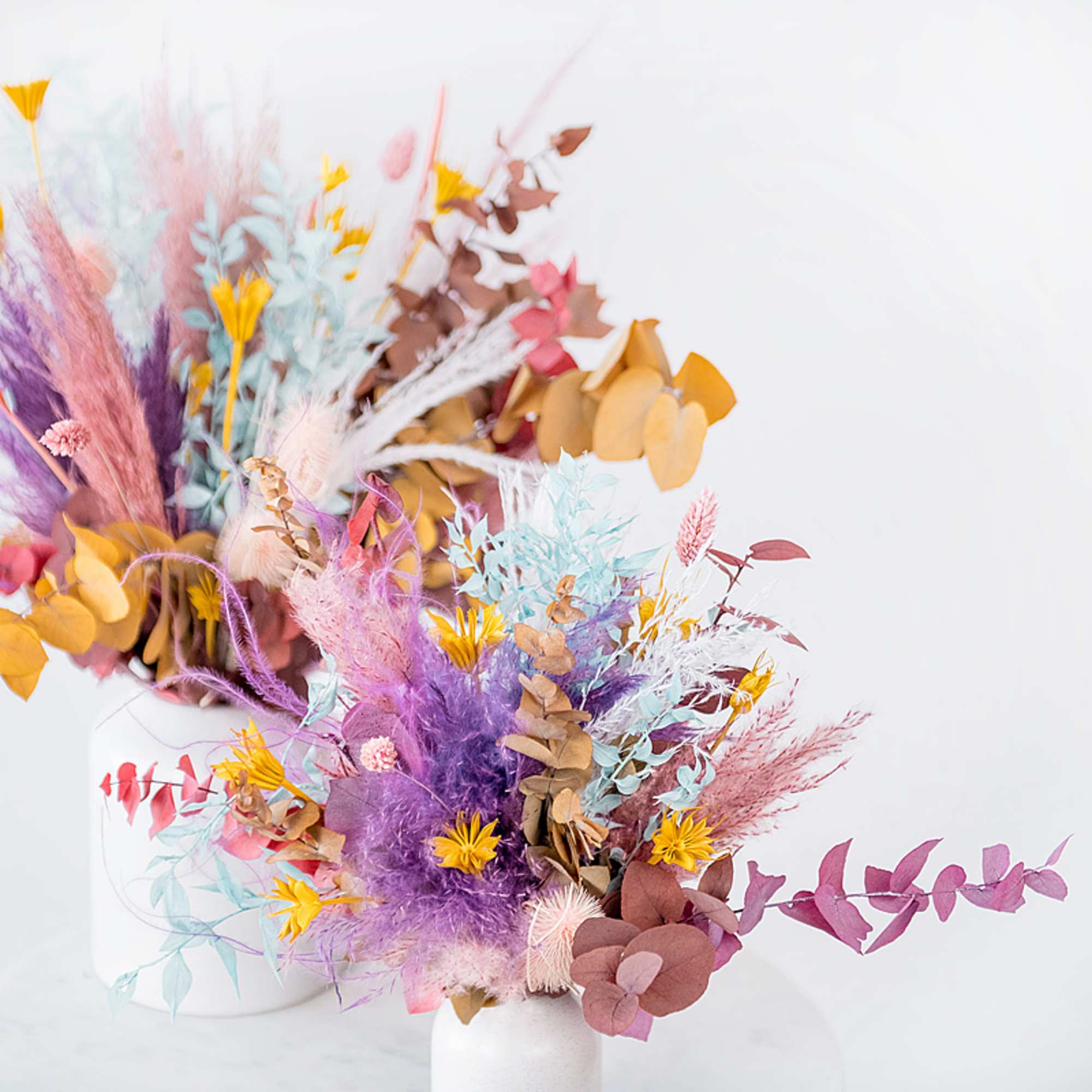 This all dried floral arrangement will last all autumn... and even then