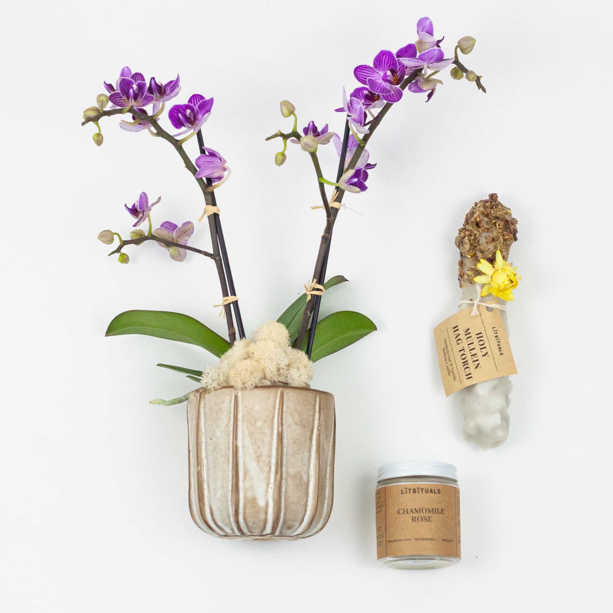 PEACEFUL MIND GIFT SET
Sol Ambiance is proud to support these artists and