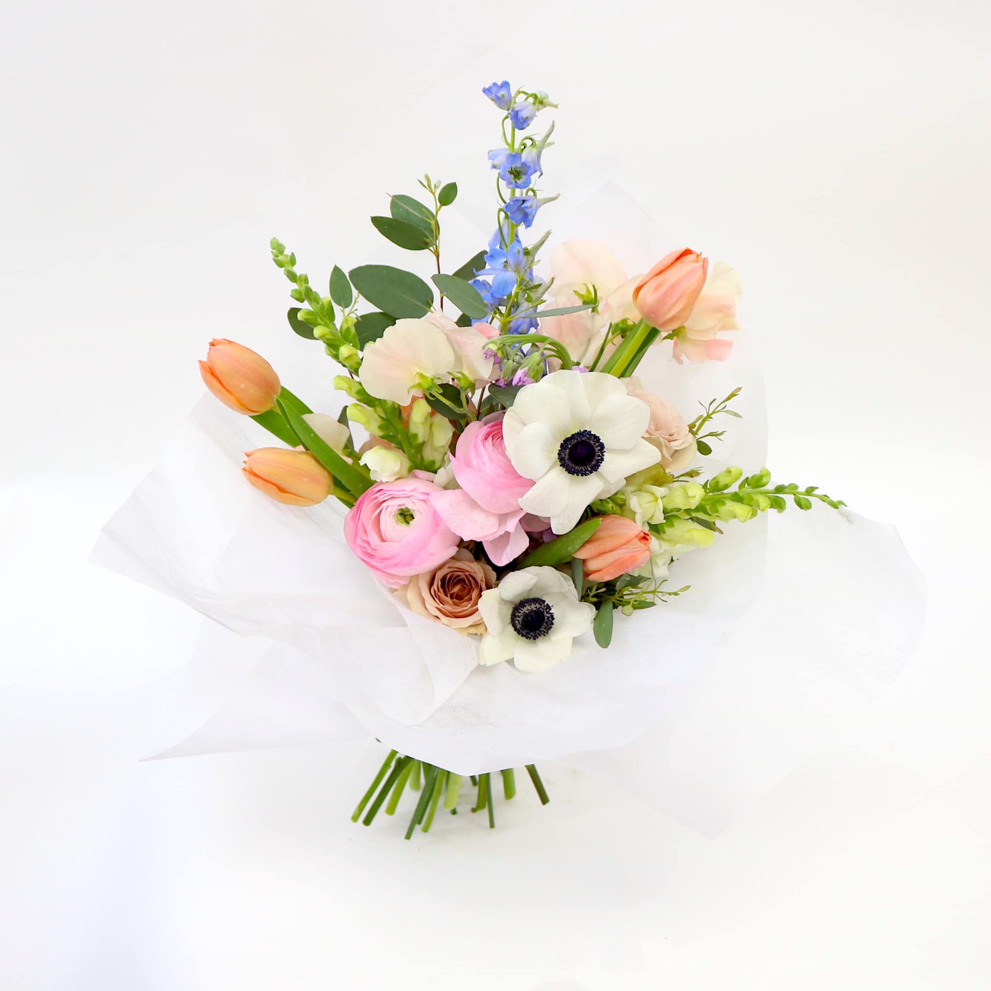 *Vase not included*
Let our expert florists craft a one-of-a-kind bouquet using the *Vase not included*
Let our expert florists craft a one-of-a-kind bouquet using the