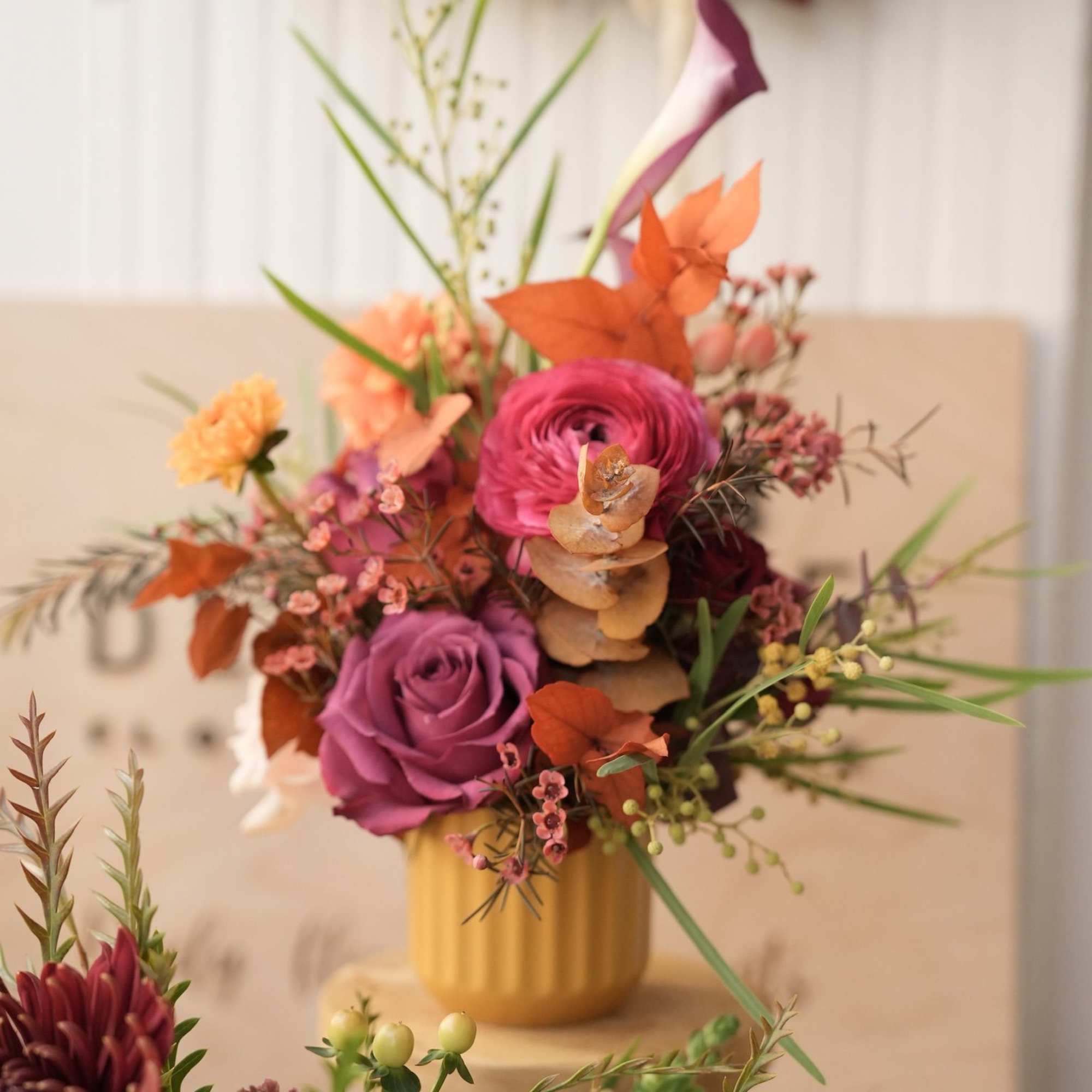Let our expert florists craft a one-of-a-kind arrangement using the freshest blooms Let our expert florists craft a one-of-a-kind arrangement using the freshest blooms