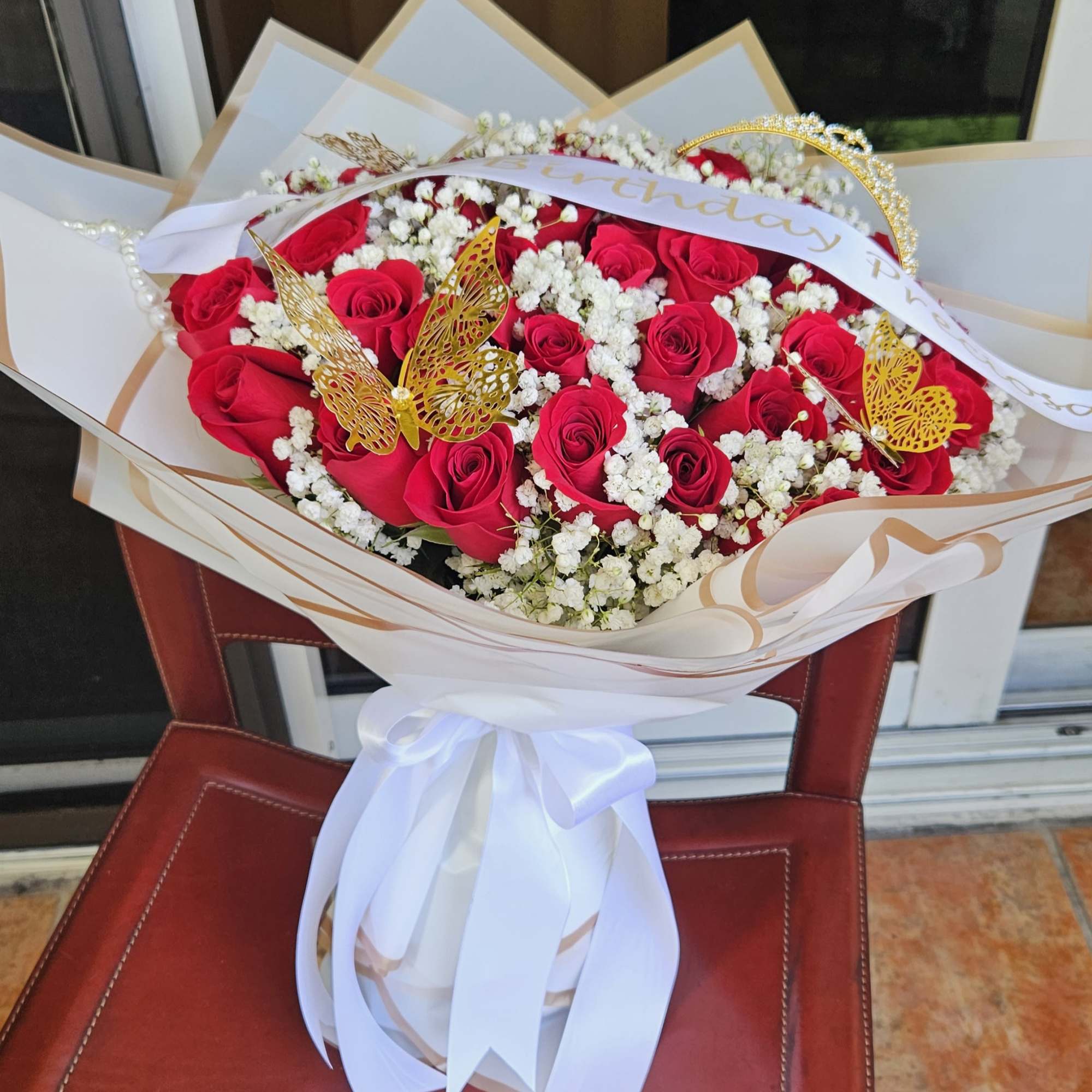 Celebra un d&iacute;a especial con nuestro exclusivo ramo &quot;Preciosa&quot;, dise&ntilde;ado para impresionar.