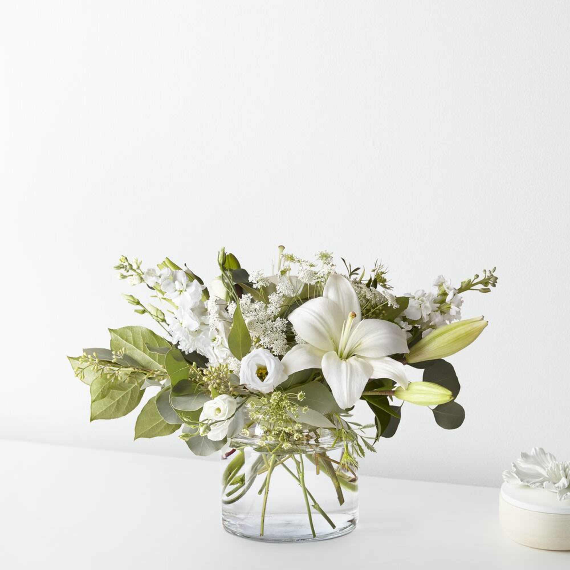 Bring sophistication and grace to any space with the Alluring Elegance Bouquet