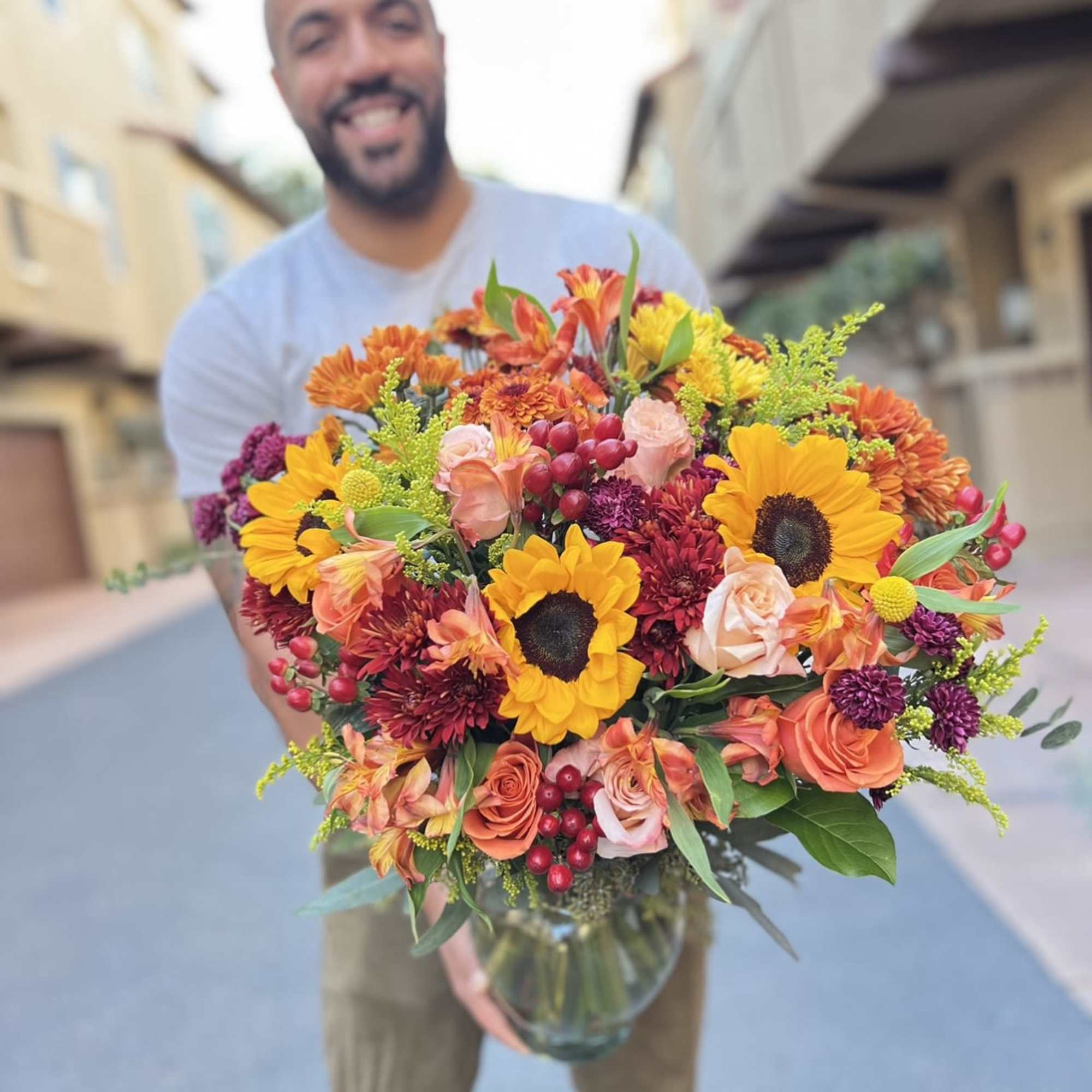 A big arrangement with all fall colors. 